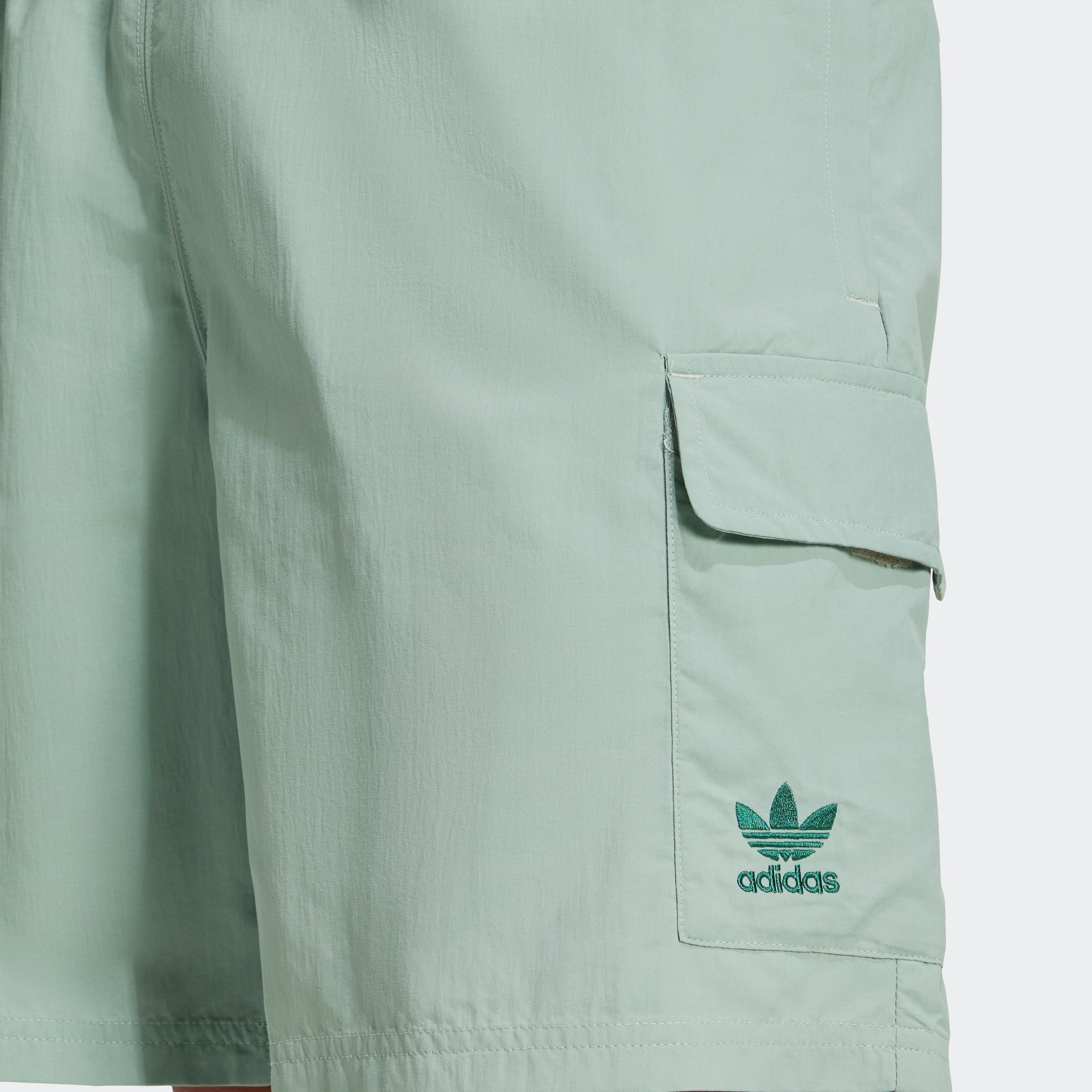 adidas Originals Shorts »ESS WVN SHORTS«, (1 tlg.)