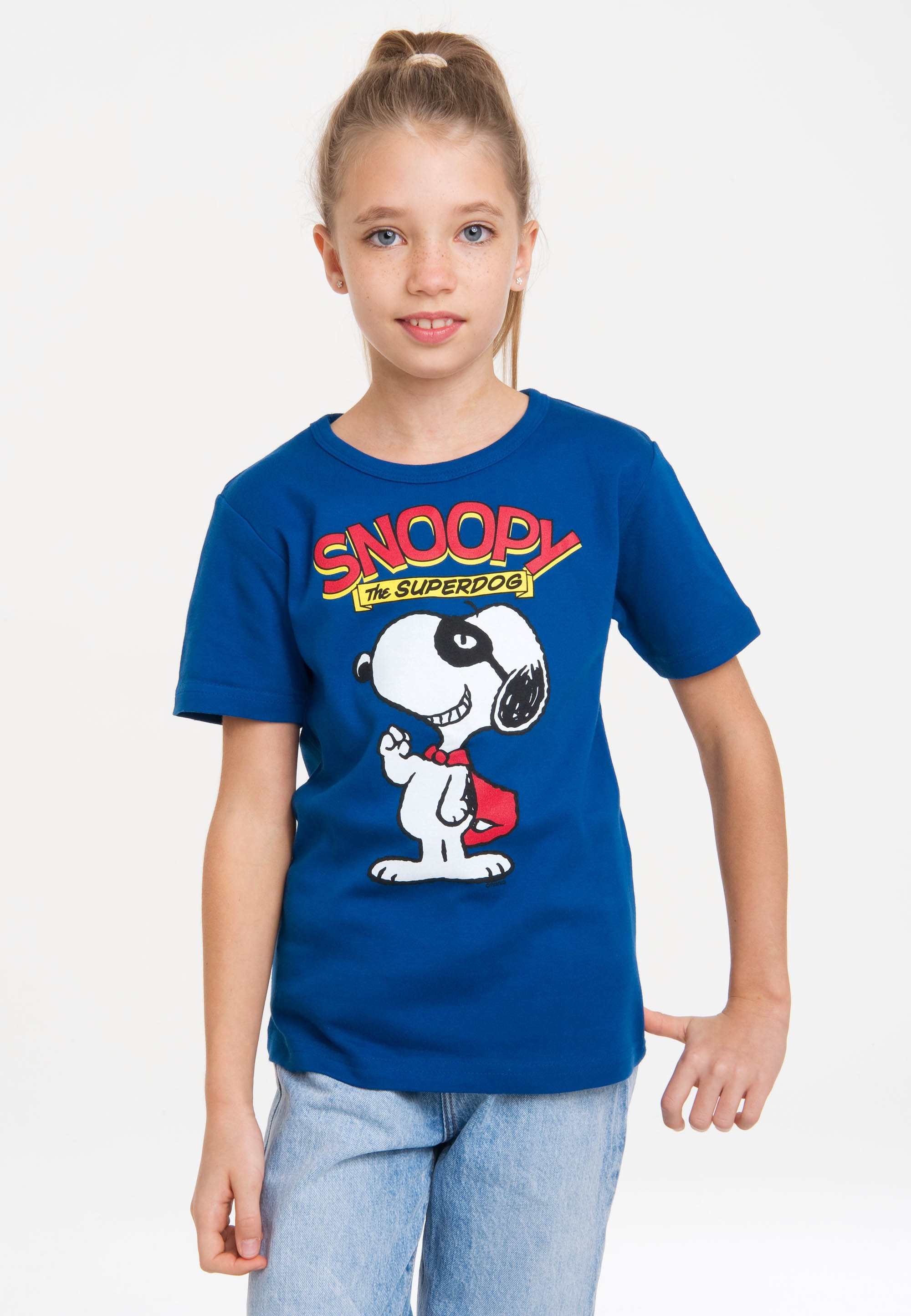 LOGOSHIRT T-Shirt "Peanuts - Snoopy Superdog" mit tollem Snoopy-Design