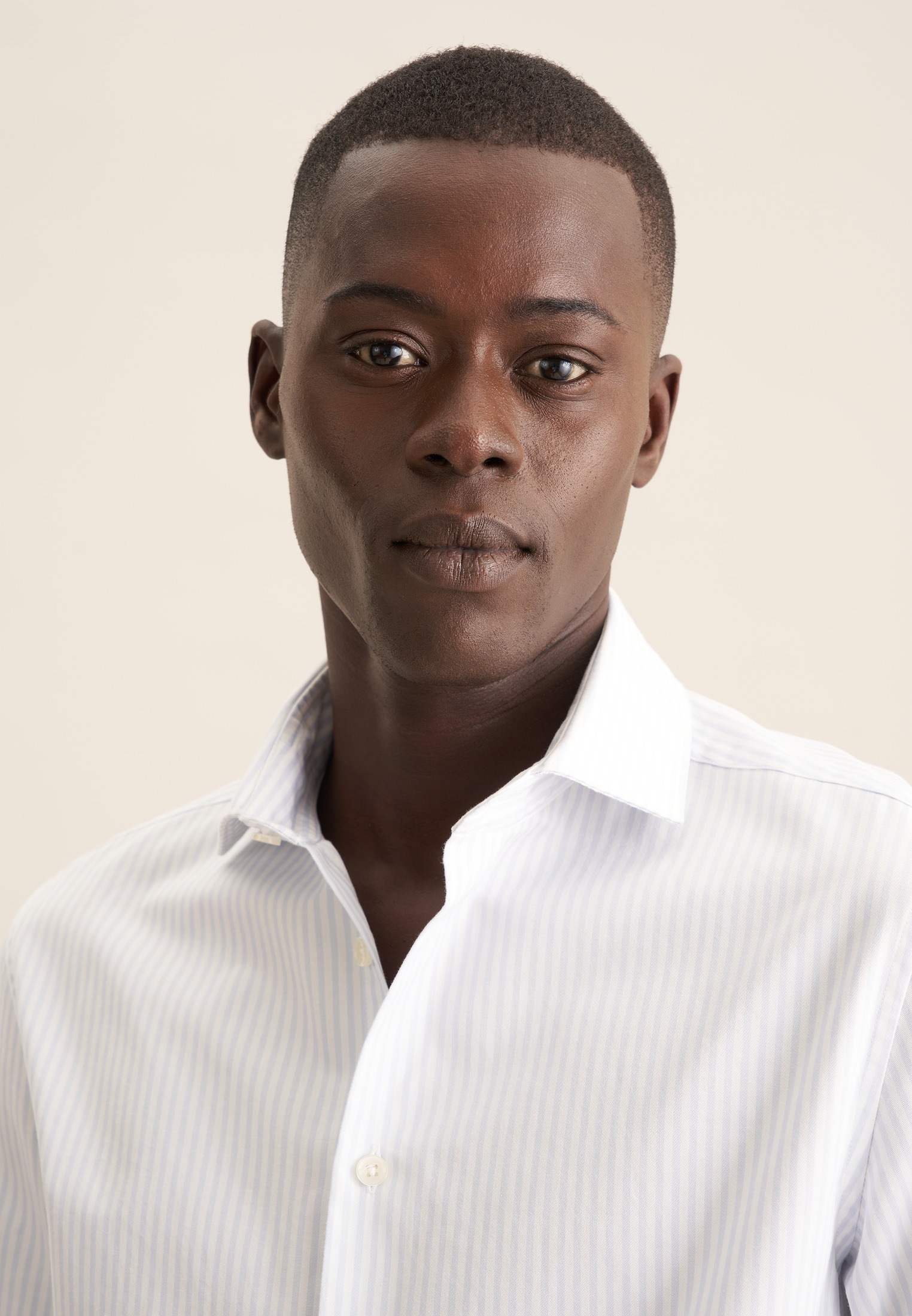 Thumbnail - seidensticker Businesshemd "Schwarze Rose" Slim 1/1 Kentkragen Streifen