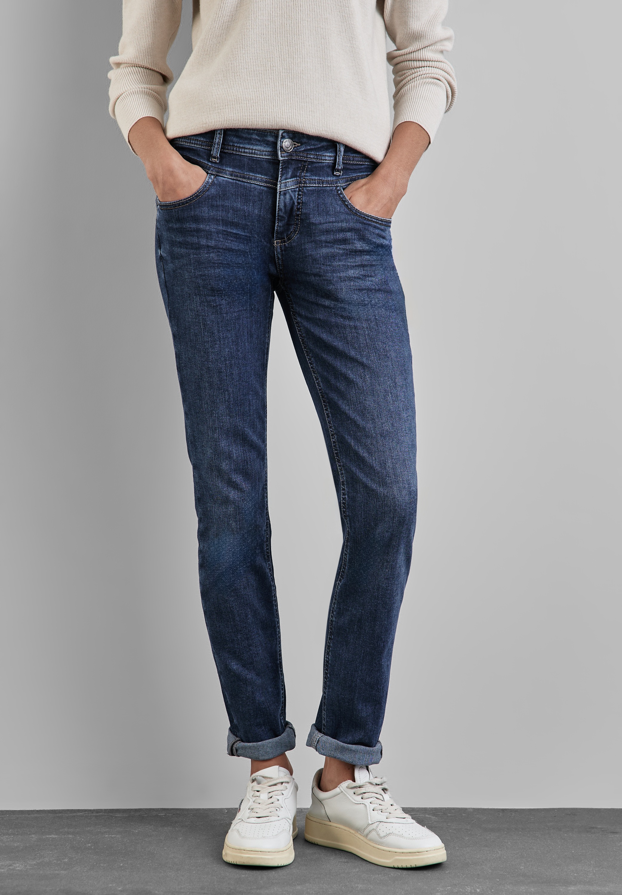 STREET ONE Gerade Jeans, Middle Waist günstig online kaufen