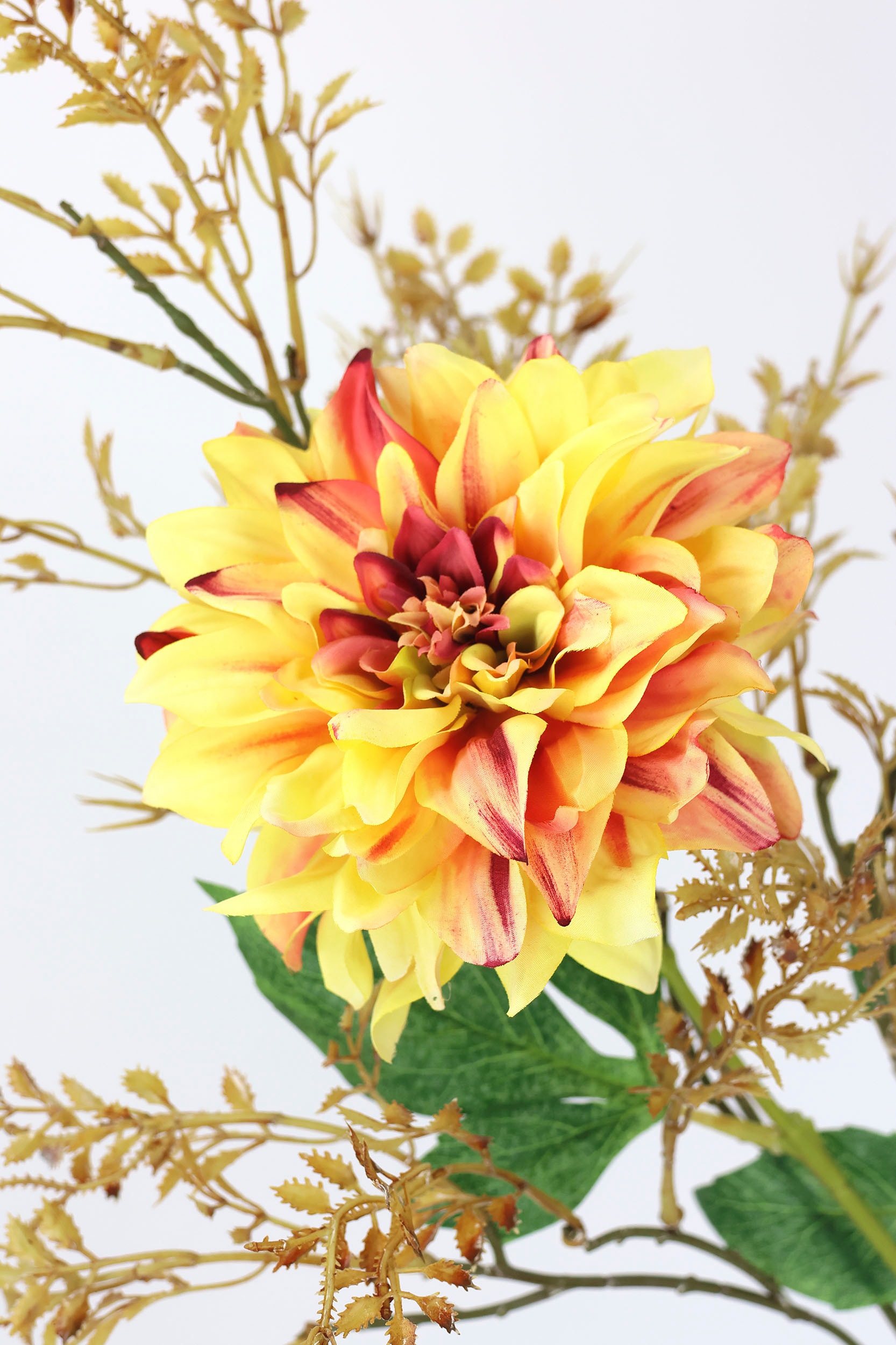 I.GE.A. Kunstblumenstrauß »Kunstblumen Set Dahlie«, Mit Dekozweig 62 cm hoch Blumen Arrangement Seidenblumen Einzelblumen
