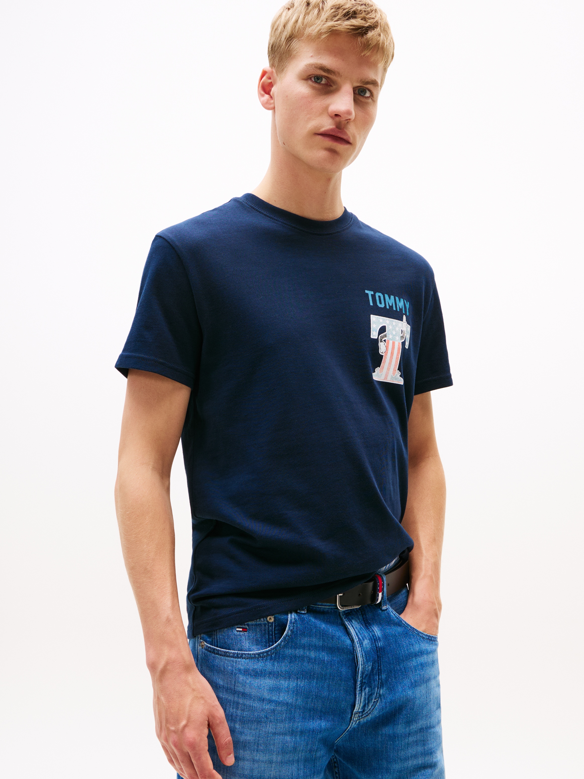 Tommy Jeans T-Shirt "TJM REG USA SCRIPT SS TEE", mit modischem Print günstig online kaufen
