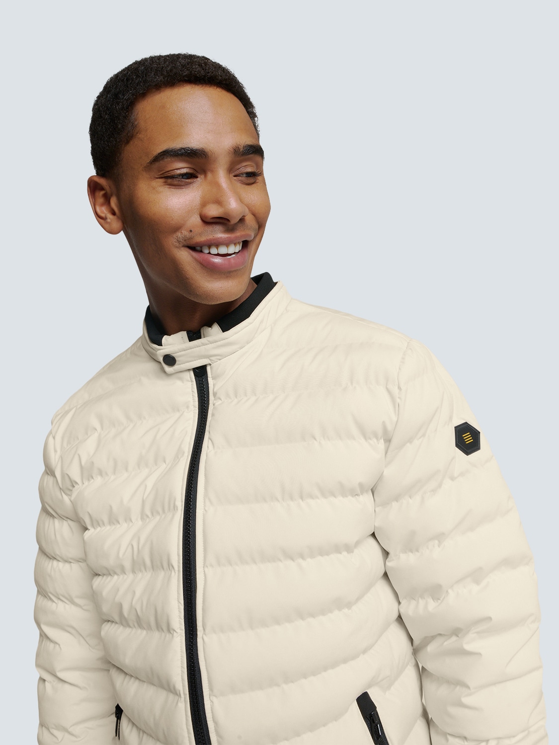 NO EXCESS Leichtdaunenjacke »No Excess Leichte Steppjacke mit sportlichem Look«