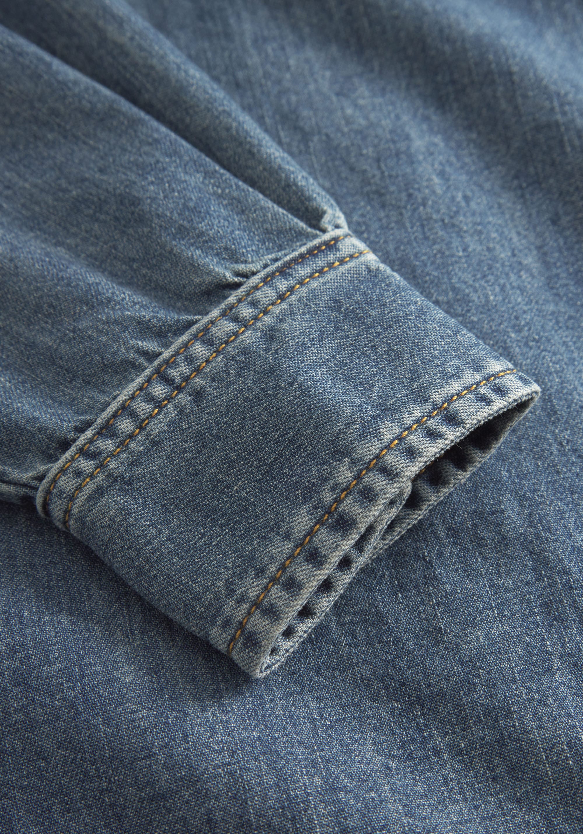 Joop Jeans Jeansbluse »Nele«, Mit Rundhalsausschnitt