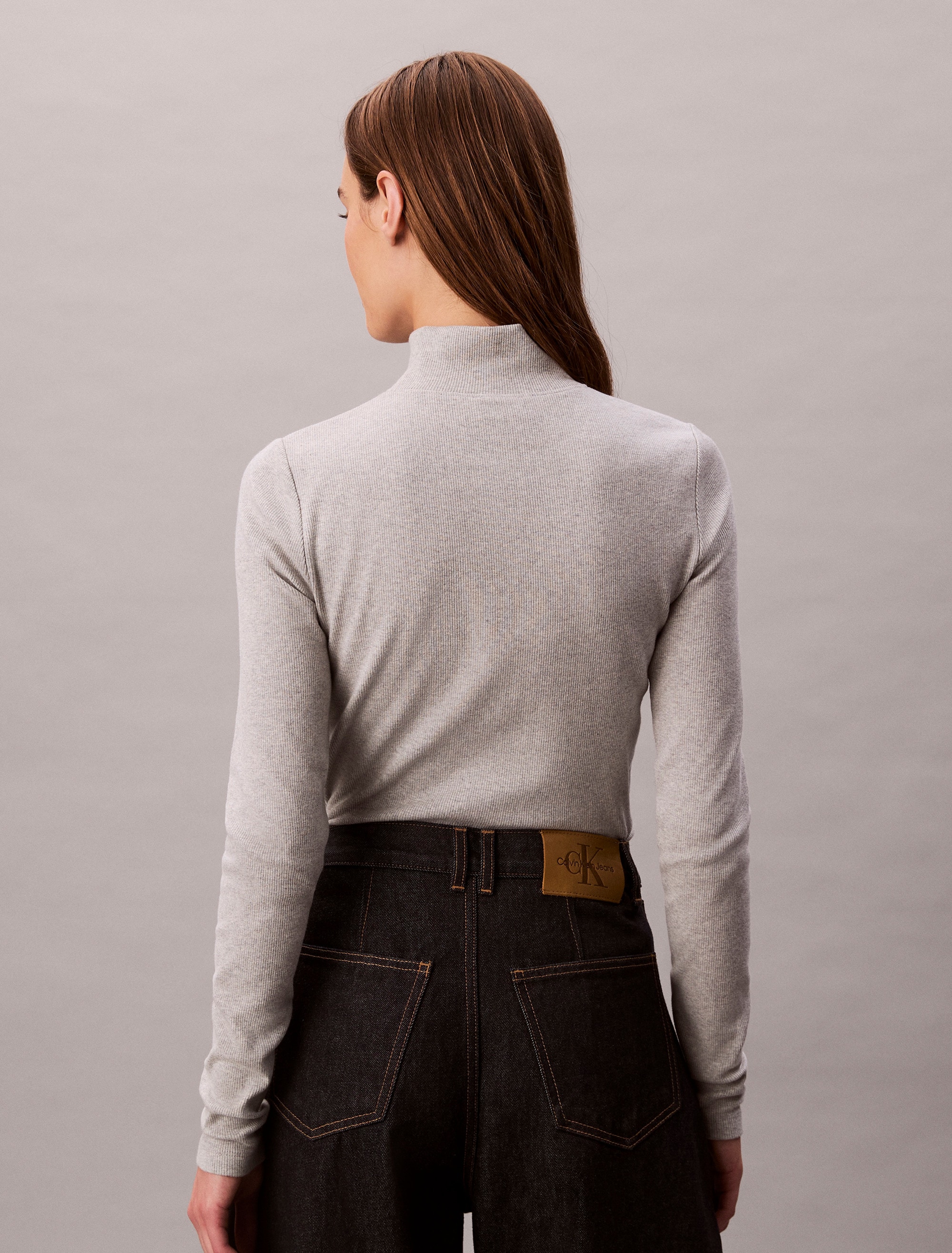 Calvin Klein Jeans Shirttop »LS WOVEN LABEL TURTLENECK«, Mit Rundhalsausschnitt, regular fit
