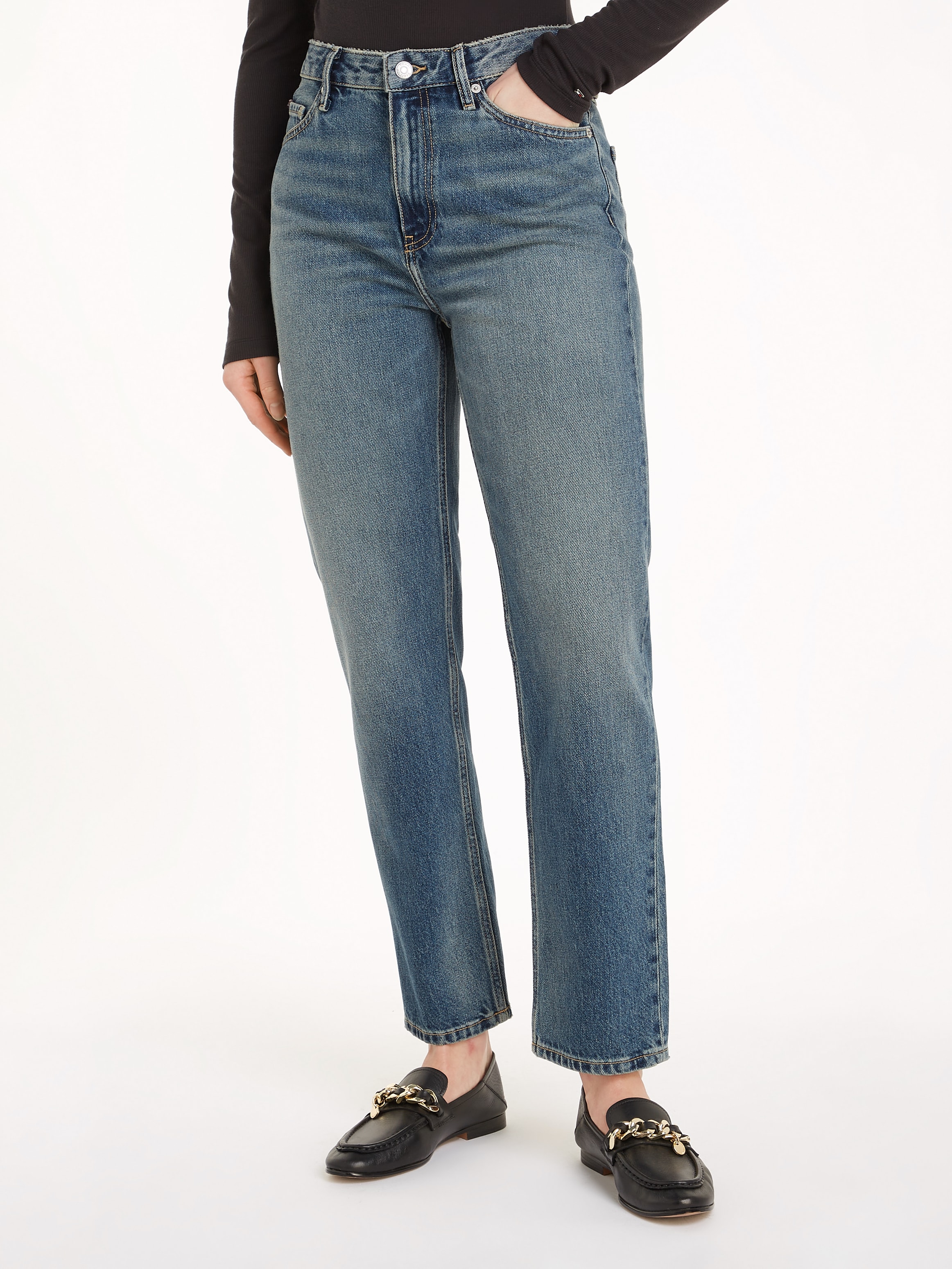 Tommy Hilfiger Straight-Jeans »CLASSIC STRAIGHT HW A TWIST BETH«, mit Tommy Hilfiger Logo-Badge