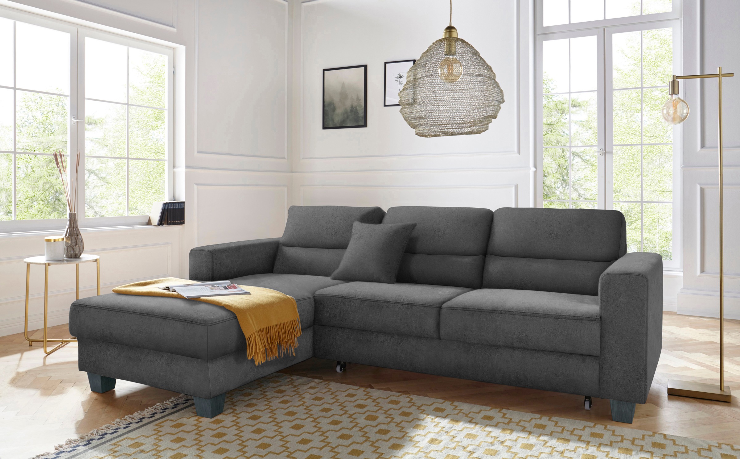 TRENDMANUFAKTUR Ecksofa »Chamber, zeitlos und modern, bequem mit hohem Sitzkomfort, L-Form«, inklusive einer Kopfstütze, wahlweise mit Schlaffunktion