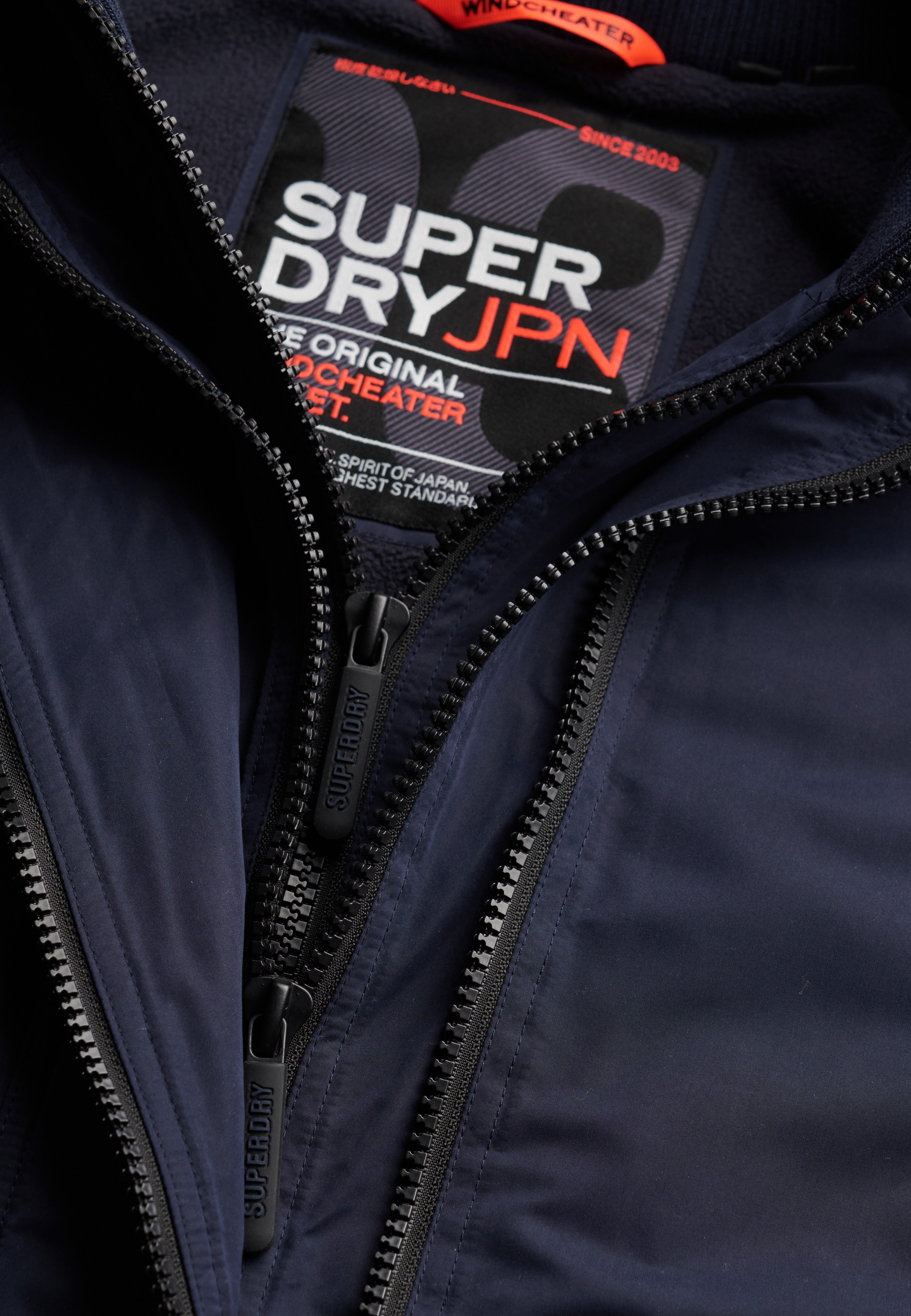 Superdry Outdoorjacke »HOODED MF ARCTIC WINDCHEATER« mit Kapuze Kunstfaser, loose fit