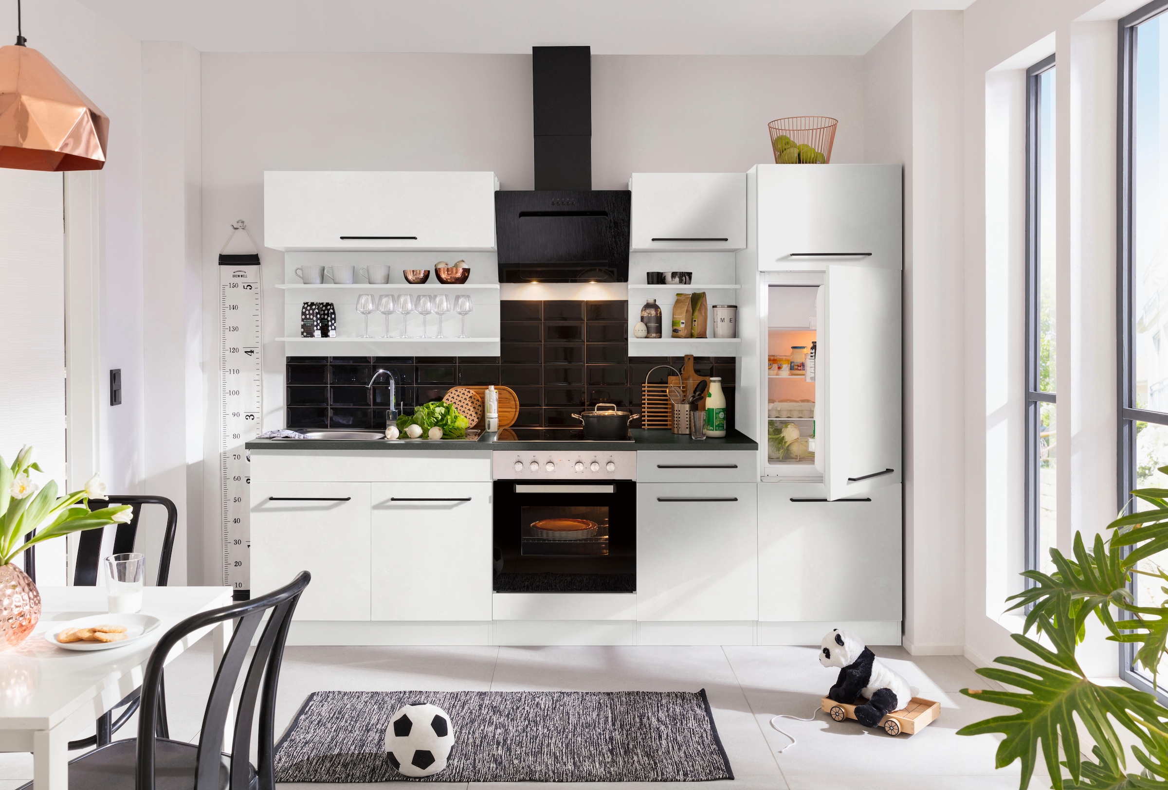 KOCHSTATION Küchenzeile »KS-Tulsa«, mit E-Geräten, Breite 270 cm, schwarze Metallgriffe, MDF Fronten