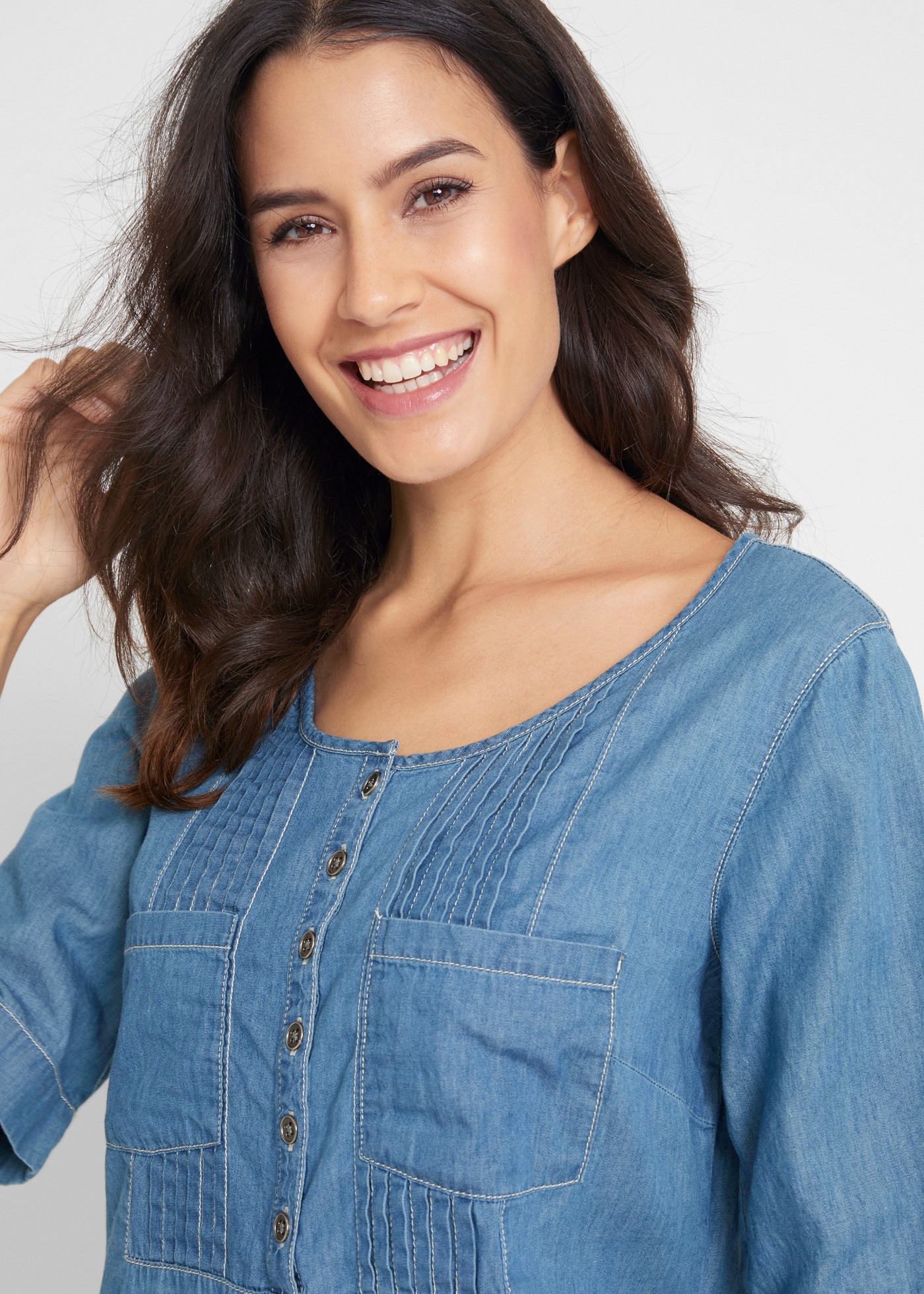 bonprix Jeanskleid aus weichem Jeans-Material, mit Biesen und Knopfleiste am Oberteil