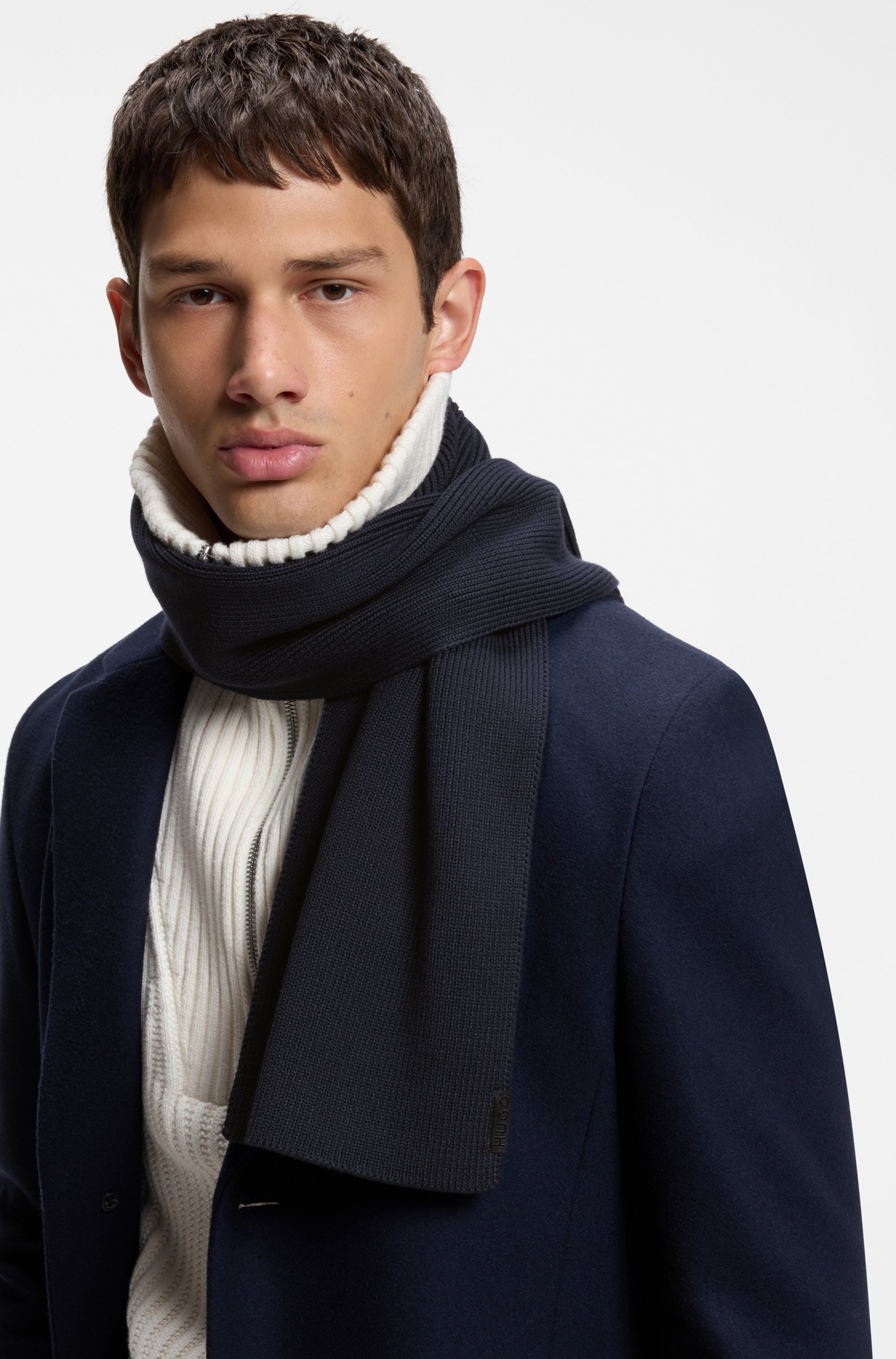 HUGO Strickschal »Zential« aus reiner Baumwolle, unisex