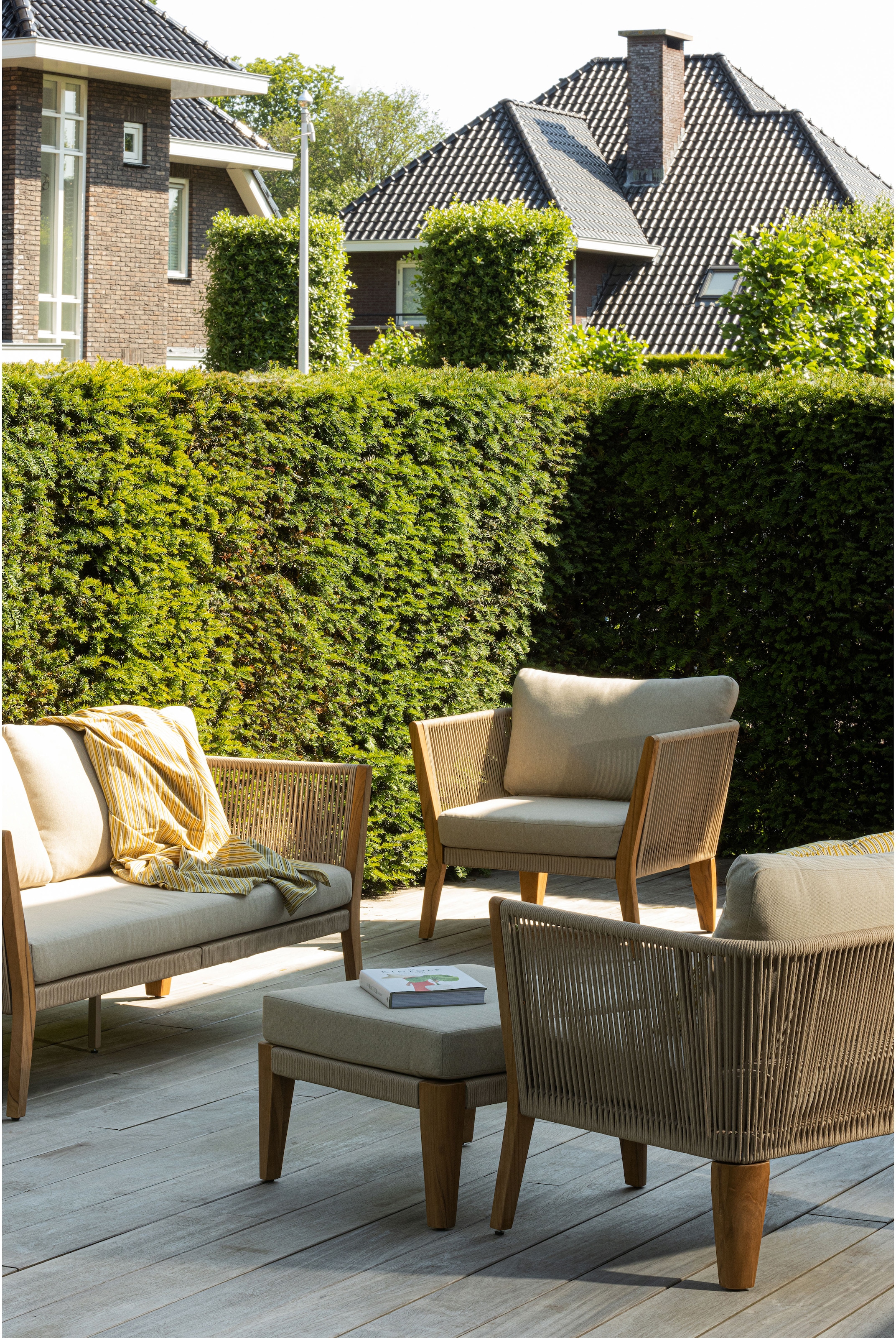 WOOOD Armlehnstuhl ()