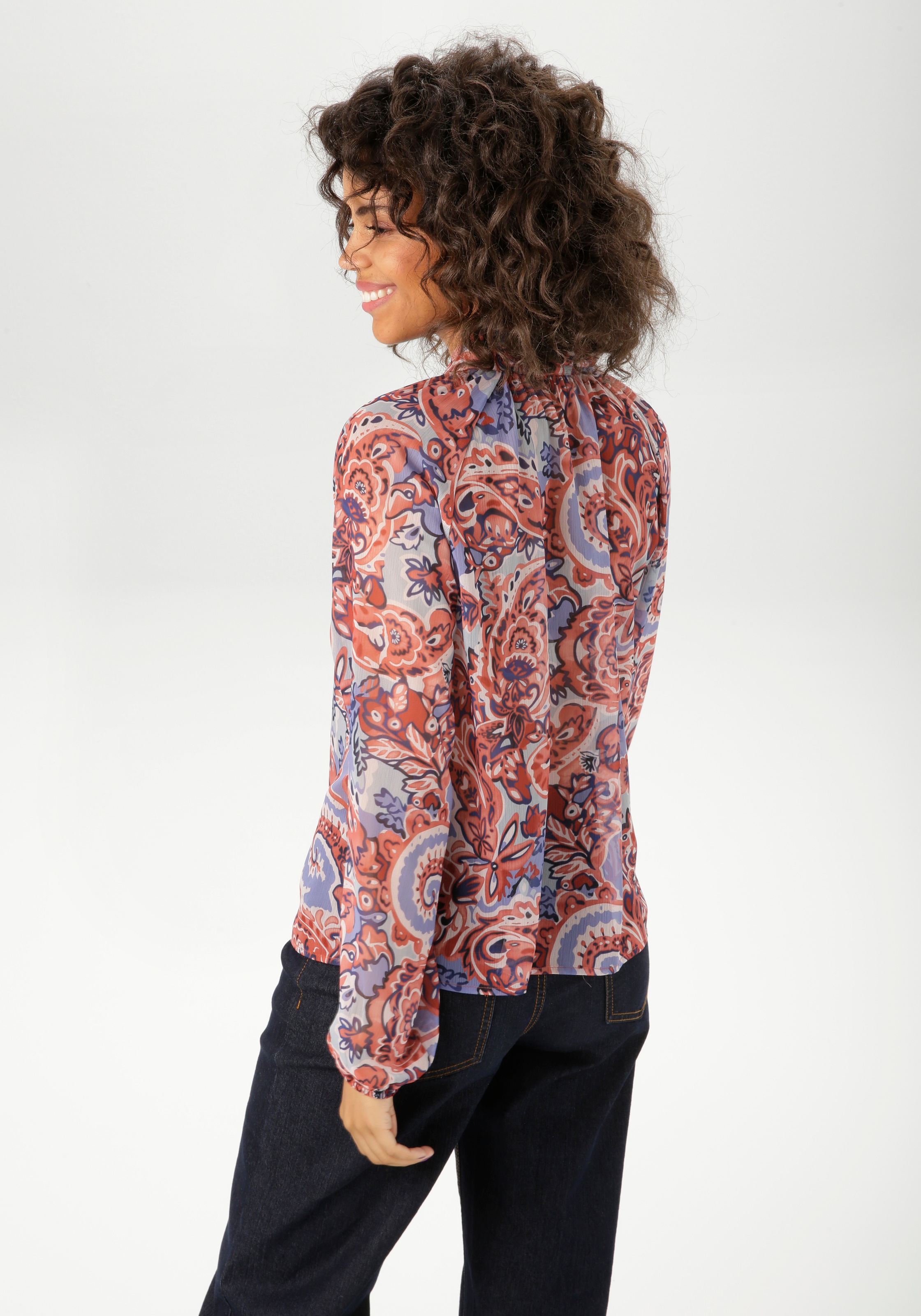 Aniston CASUAL Schlupfbluse, mit extravagantem, großflächigen Paisley-Muster - NEUE KOLLEKTION