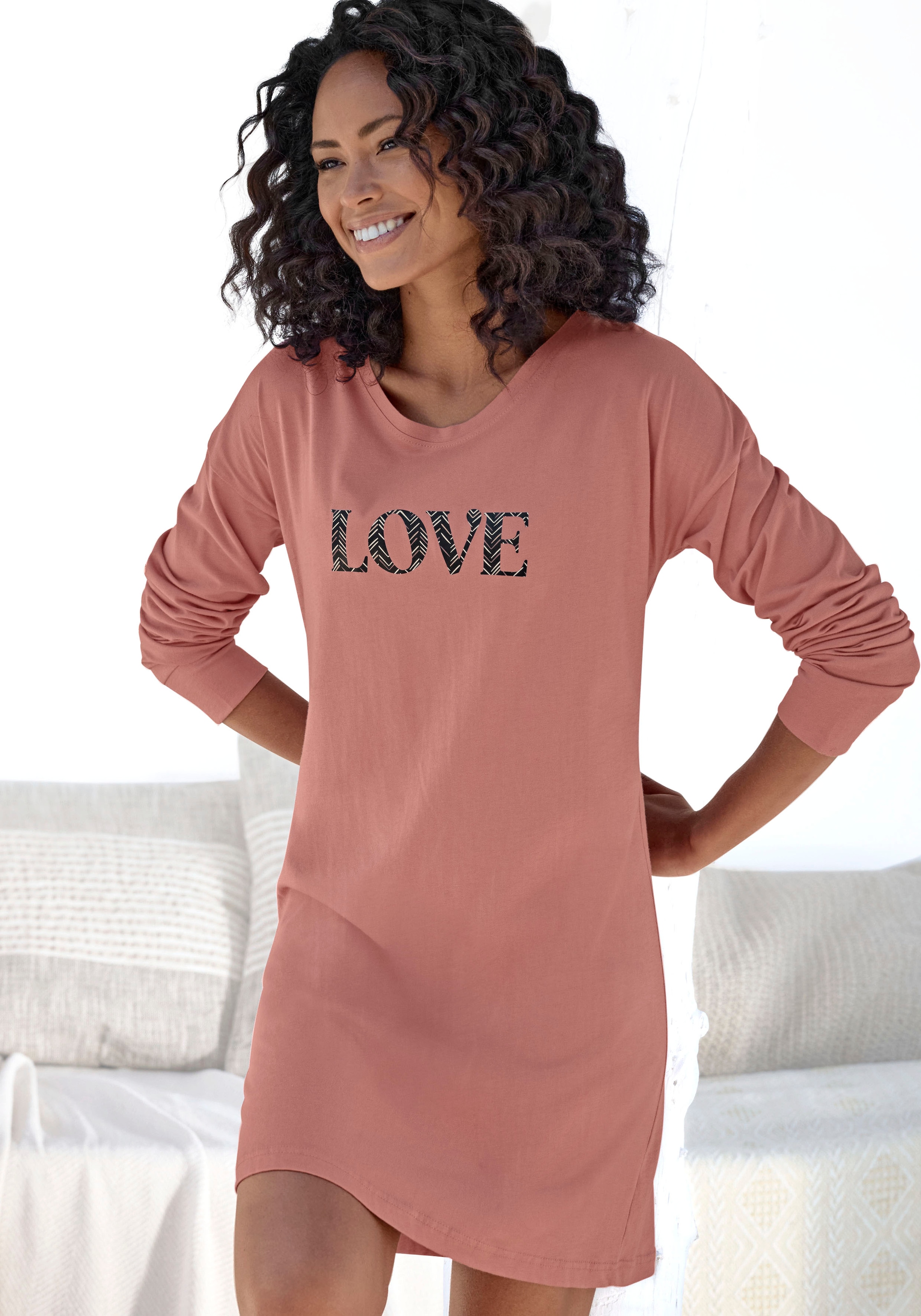 Vivance Dreams Nachthemd 1-teilig, mit großem Frontprint günstig online kaufen