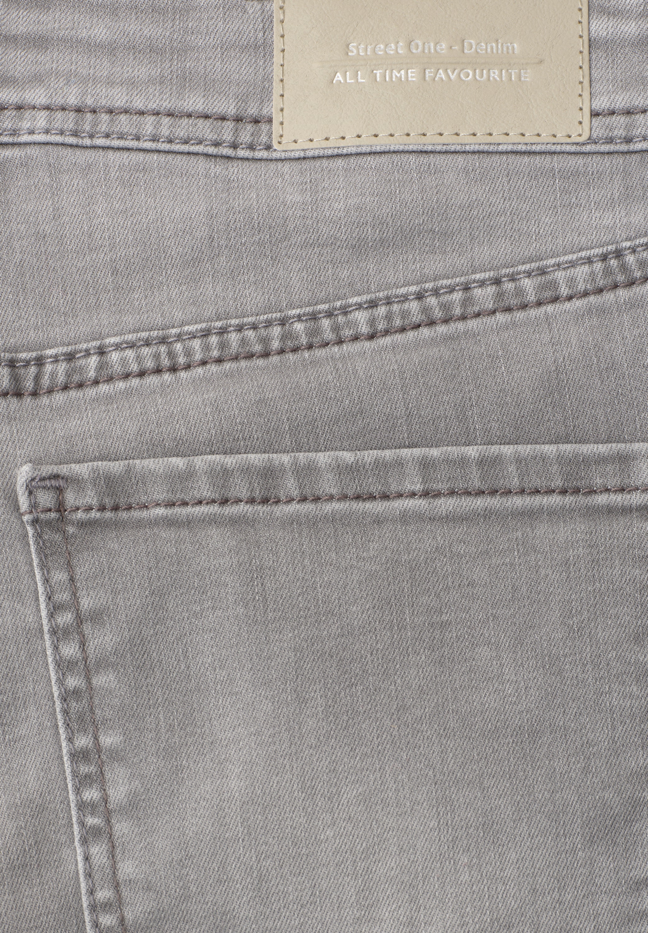STREET ONE Comfort-fit-Jeans Middle Waist