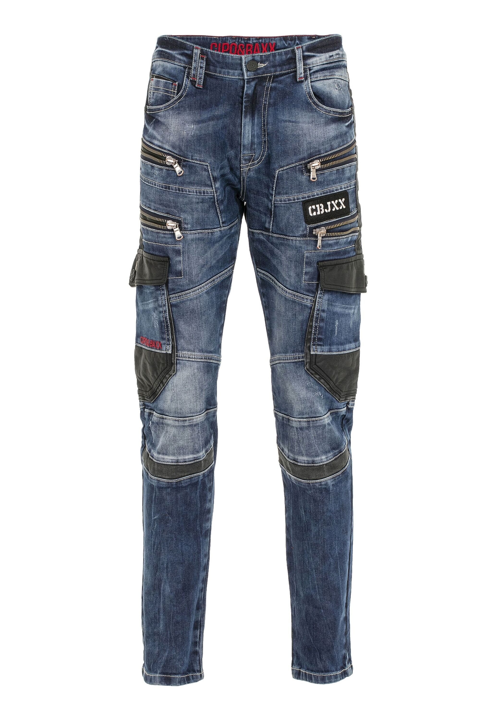 Cipo & Baxx Regular-fit-Jeans "Cipo & Baxx Jeans DENIM" bequeme Jeans mit auffälligen Applikationen, CD586
