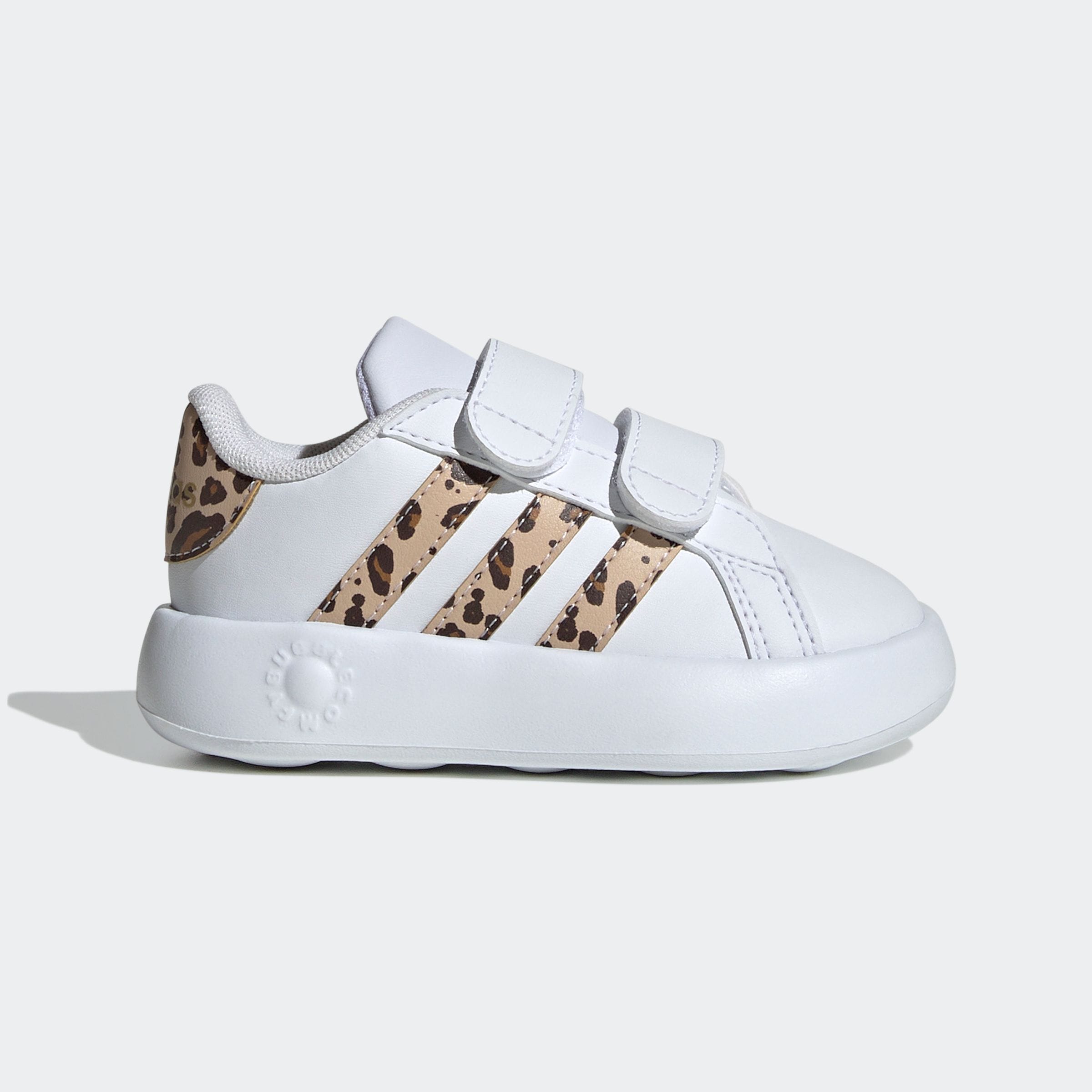 adidas Sportswear Sneaker »GRAND COURT 2.0 KIDS«, Design auf den Spuren des adidas Superstar