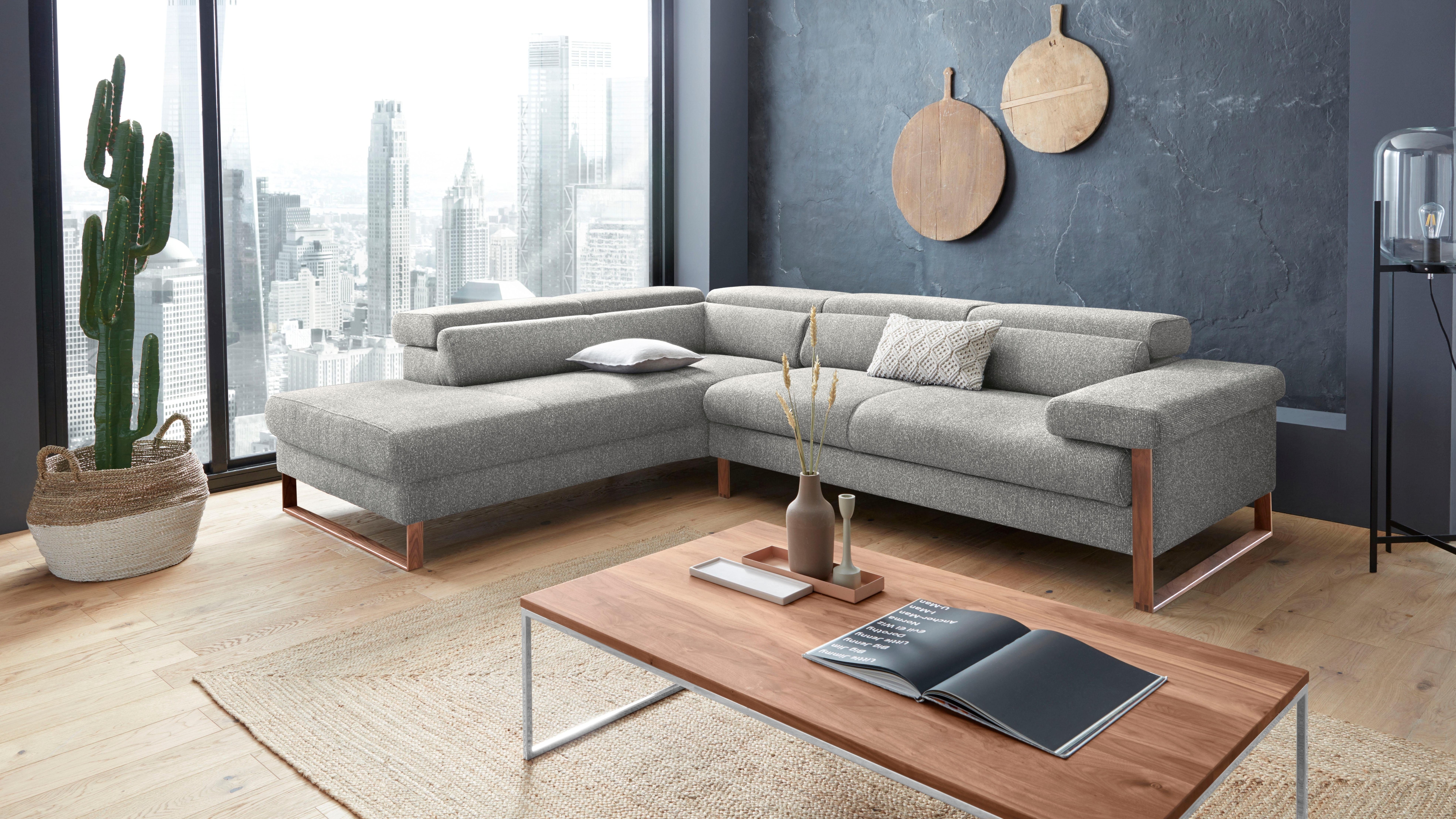 W.SCHILLIG Ecksofa "finn, Designsofa mit tollem Sitzkomfort, bequem, L-Form" German Design Award 2016, Fußgestell Nussbaum natur, Breite 281 cm