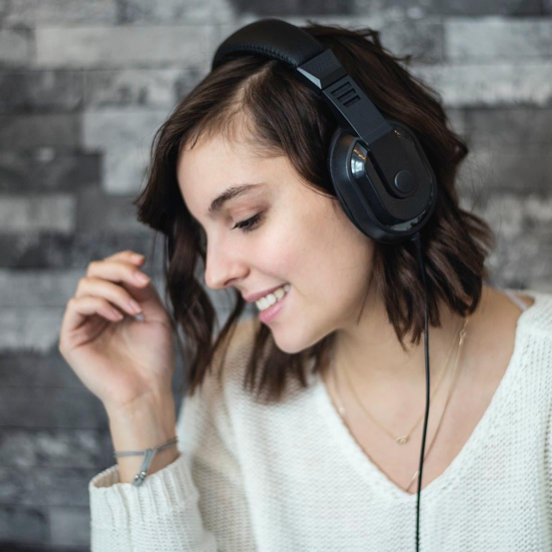 Thomson Over-Ear-Kopfhörer »TV HiFi Kopfhörer Over Ear, Lautstärke regelbar, extra langes Kabel«, Schwarz