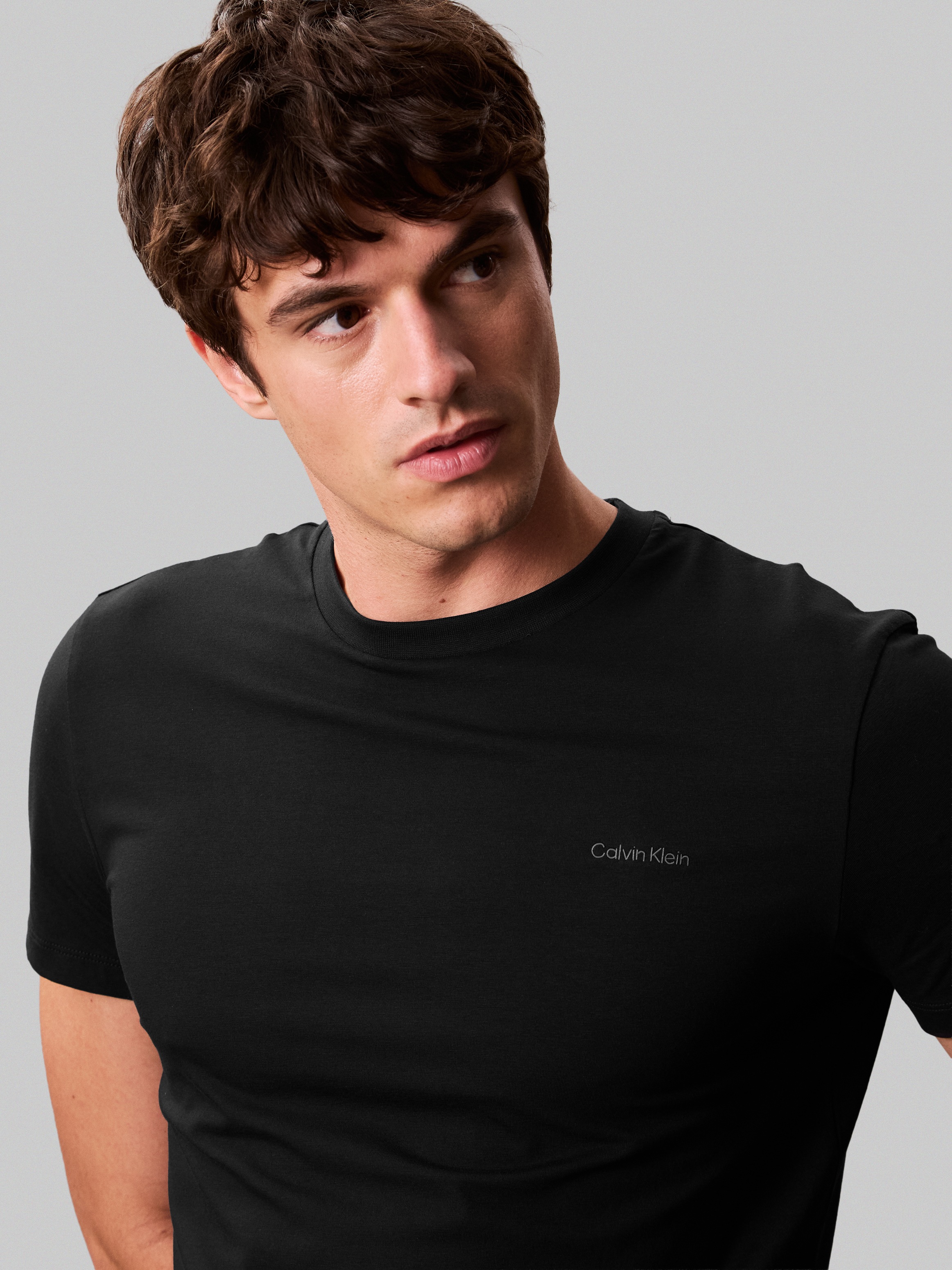 Calvin Klein T-Shirt "SS STRETCH COTTON SLIM TEE", Mit Rundhalsausschnitt günstig online kaufen