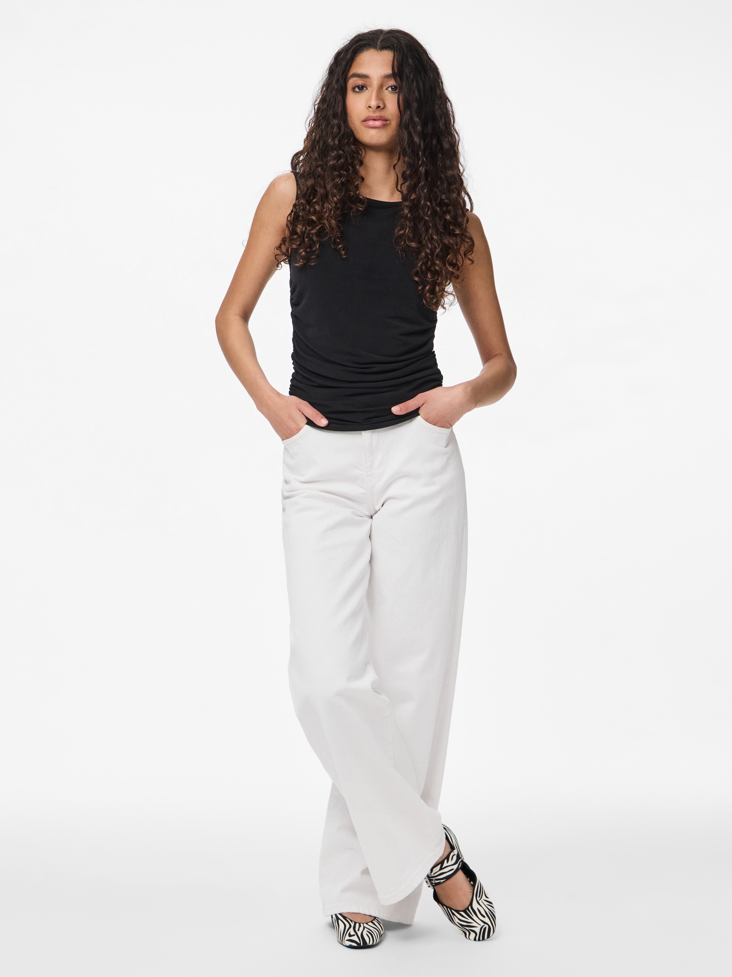 Thumbnail - pieces "PCMADISON SL RUCHING TOP NOOS BC"