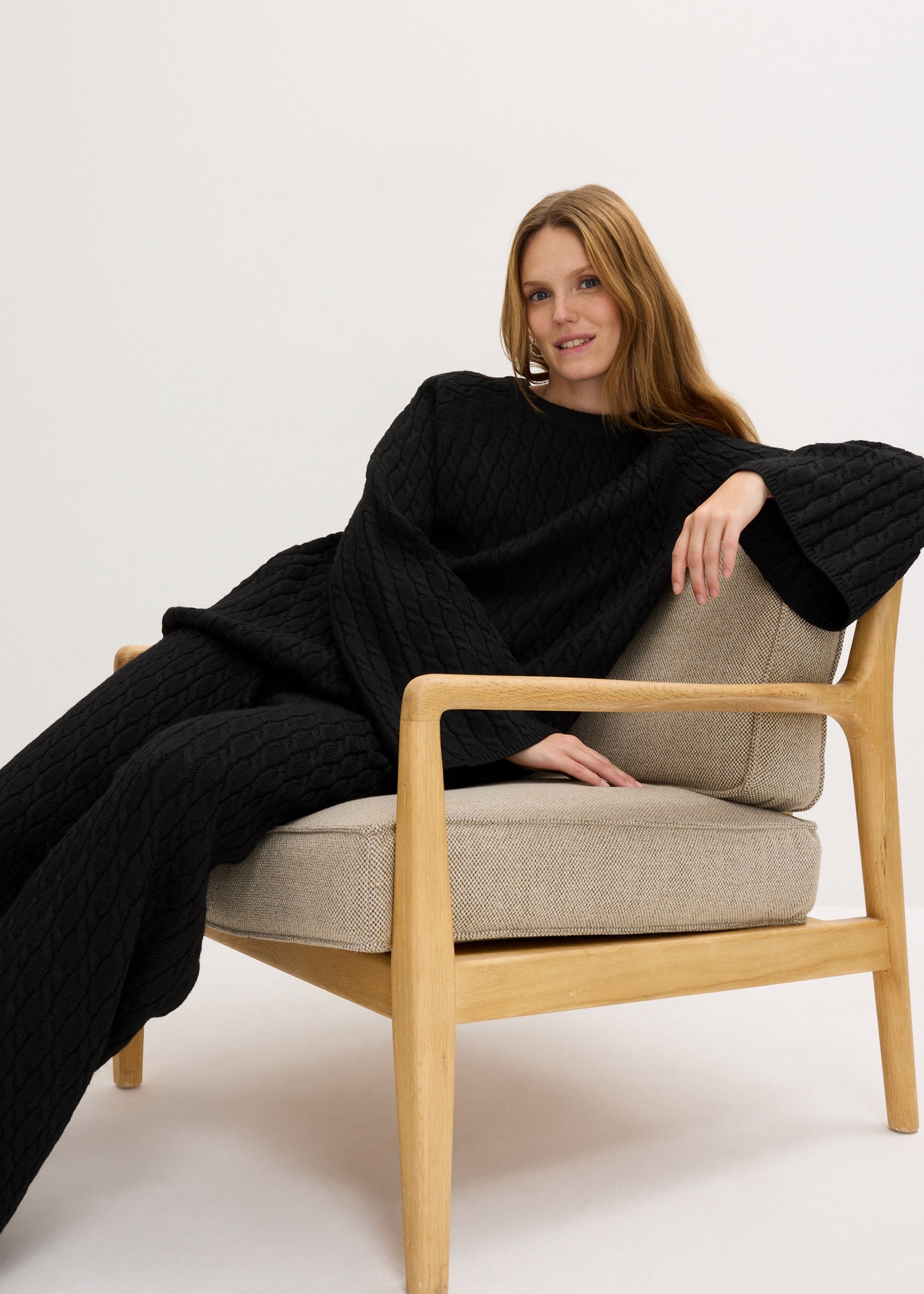 bonprix Strickpullover »Oversize-Pullover mit Zopfmuster« mit Zopfmuster