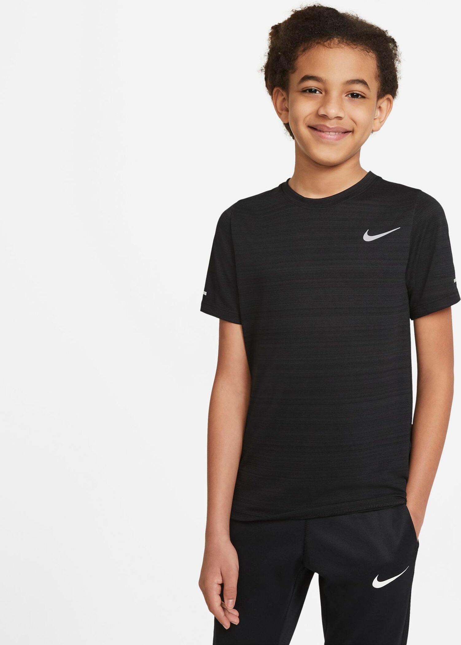 Nike Trainingsshirt »Dri-FIT Miler Big Kids' (Boys') Training Top«