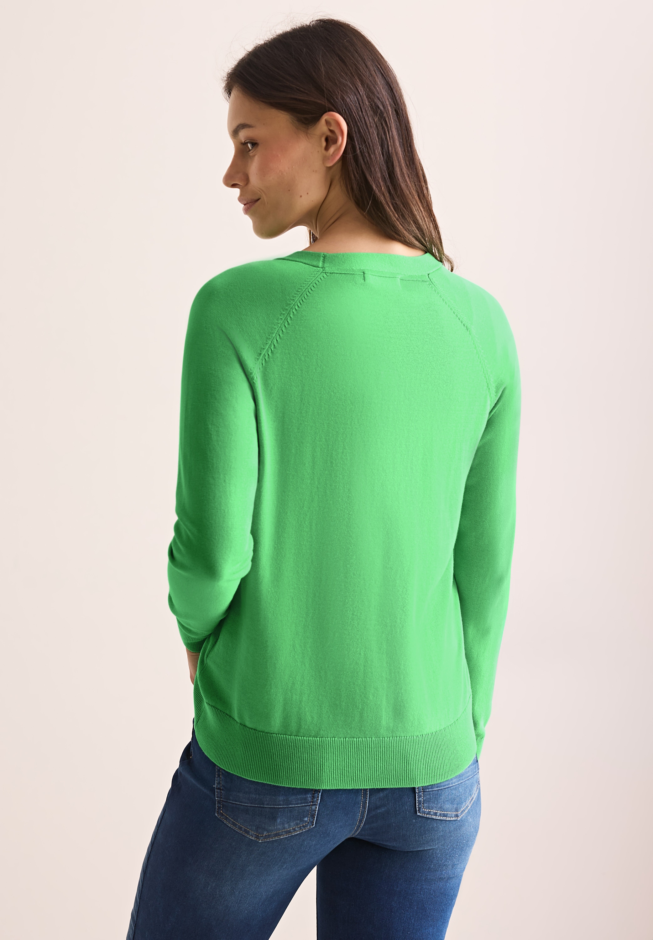 Cecil Cardigan, mit Knopfleiste