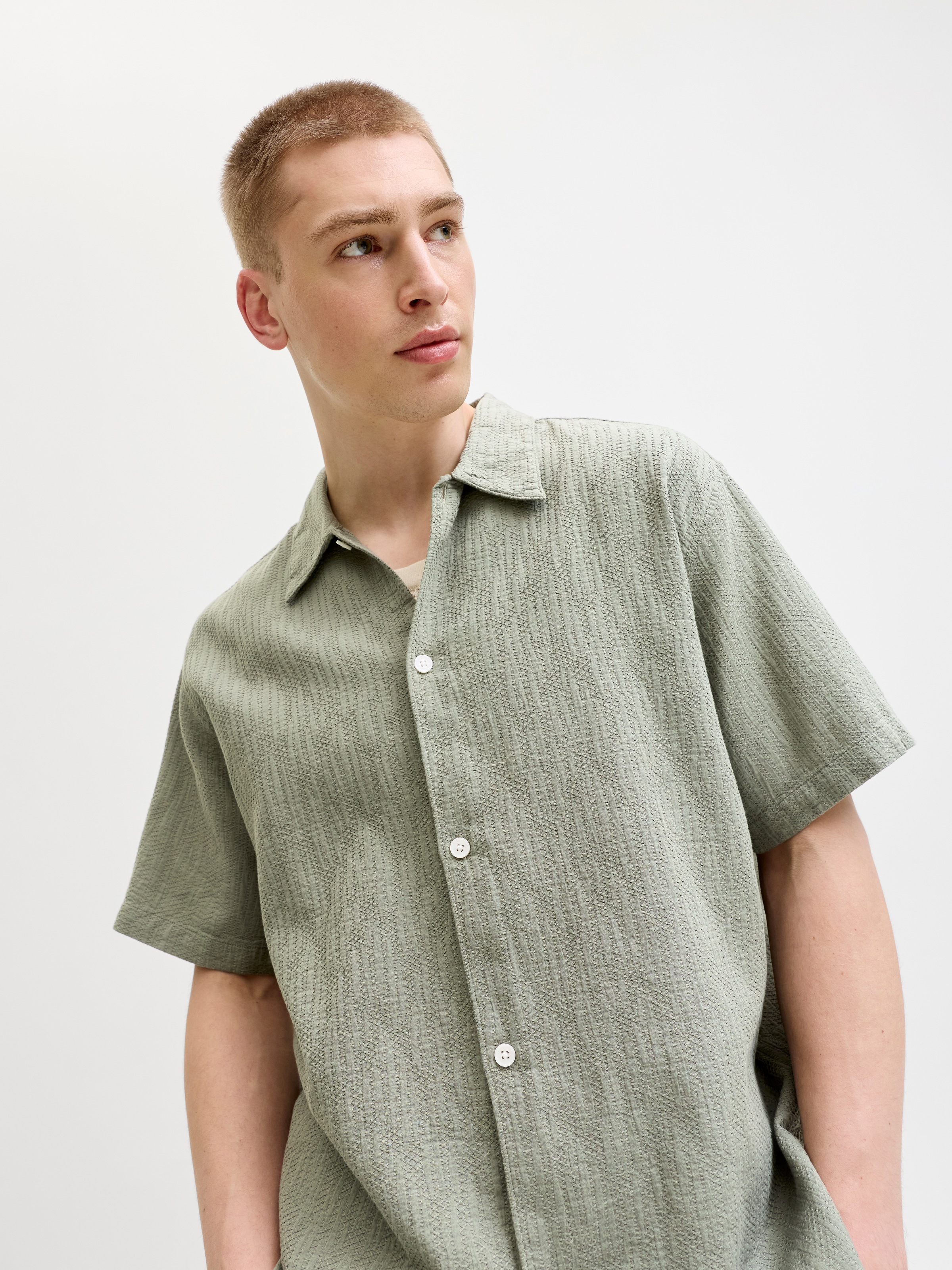 Jack & Jones Kurzarmhemd »JORMONTAUK WAVY TEXTURE SHIRT SS SN« Baumwolle, relaxed fit