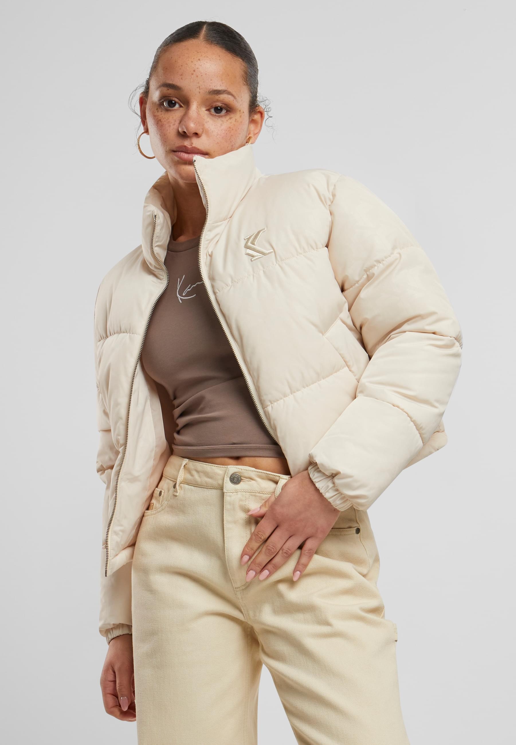Karl Kani Winterjacke »Karl Kani Karl Kani OG AOP Crop Puffer Jacket«, (1 St.), ohne Kapuze