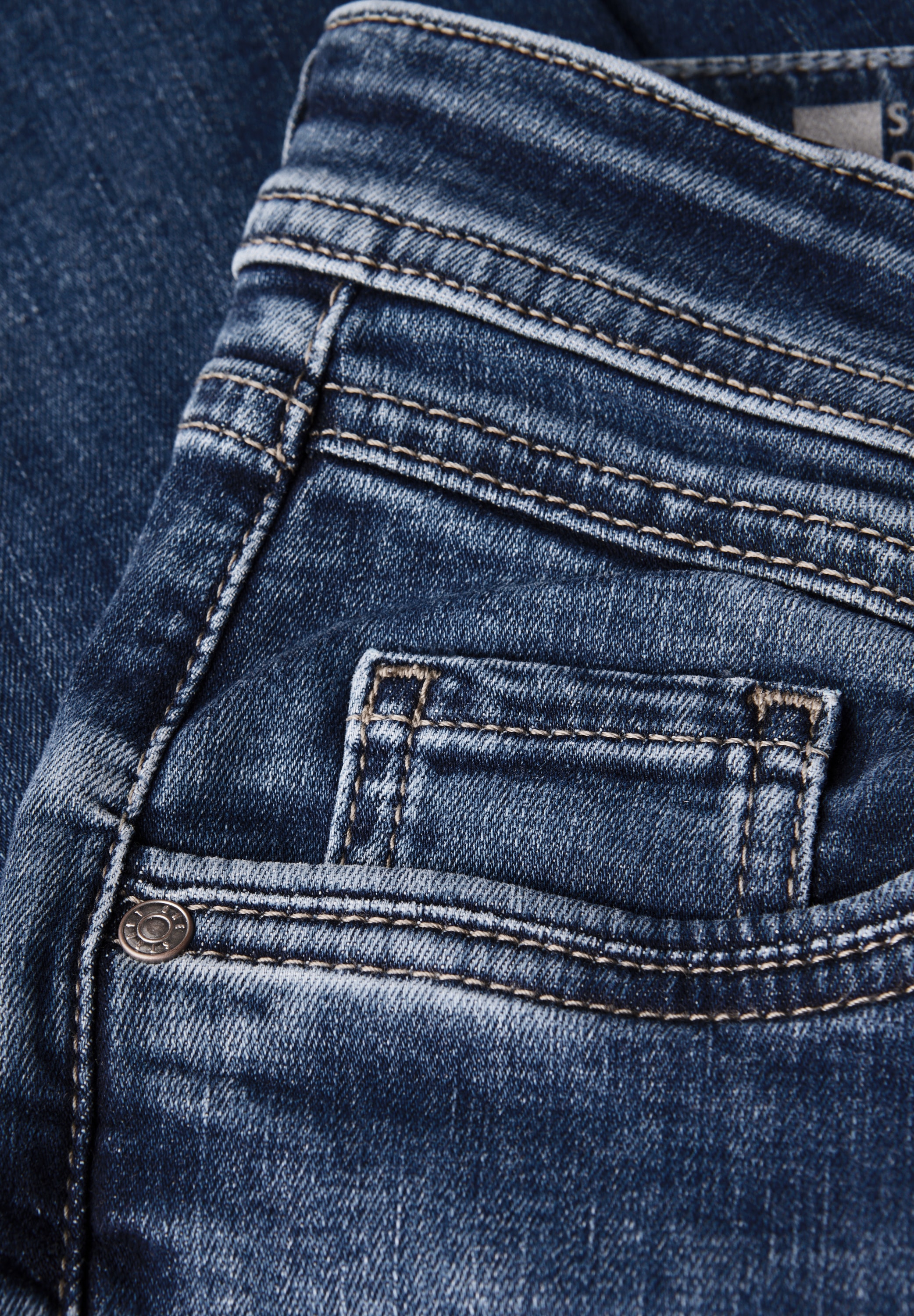 STREET ONE Comfort-fit-Jeans, Middle Waist