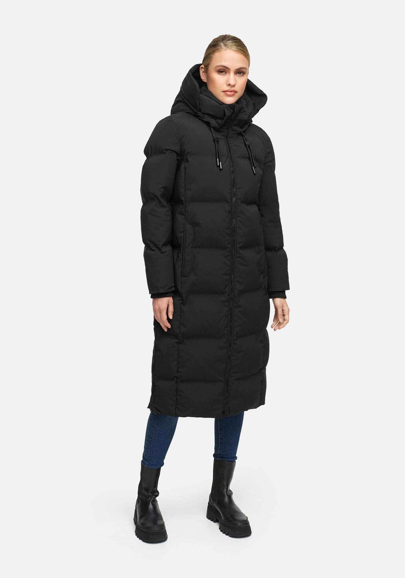 Marikoo Winterjacke »Tikoraa«, mit geschweißten Nähten und luxuriöser Kapuze