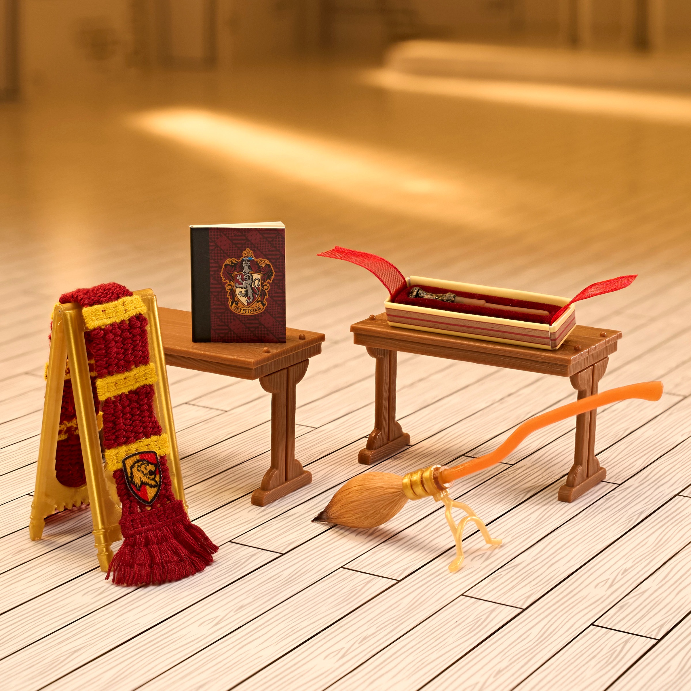 MGA ENTERTAINMENT Kreativset »MGA's Miniverse - Make It Mini Harry Potter Back to Hogwarts«, sortiere Lieferung
