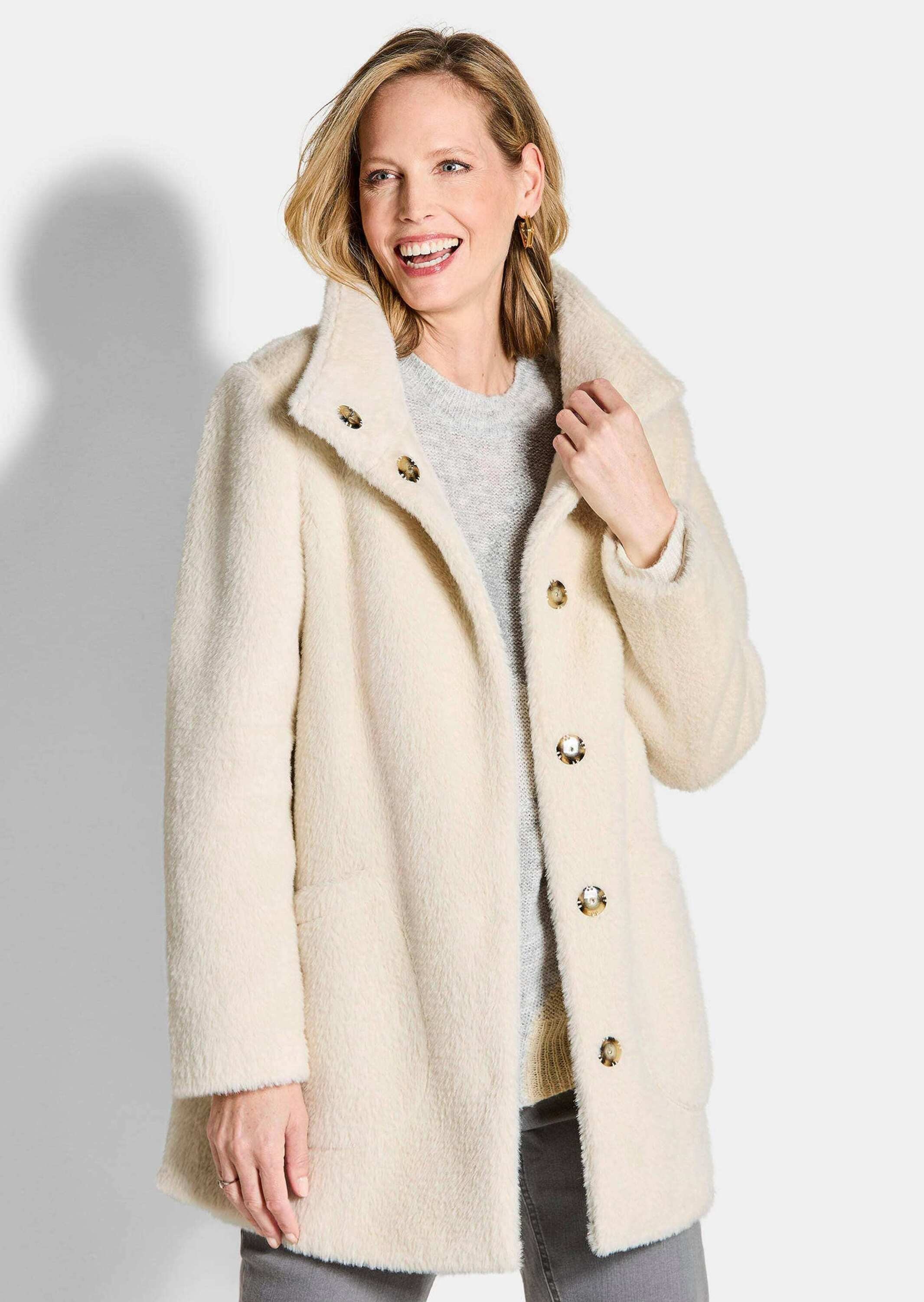 Goldner Women's Cropped Jacket Beige Size 42 2
