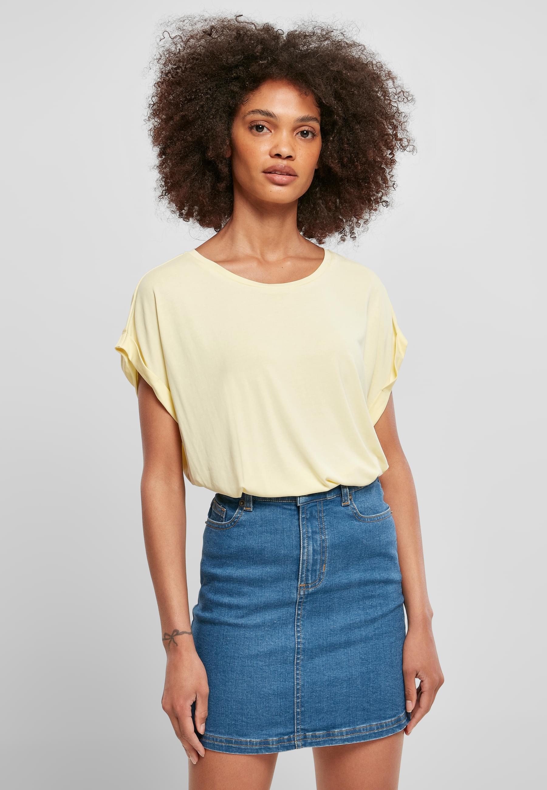 URBAN CLASSICS Kurzarmshirt »Urban Classics Damen Ladies Modal Extended Shoulder Tee«, (1 tlg.)