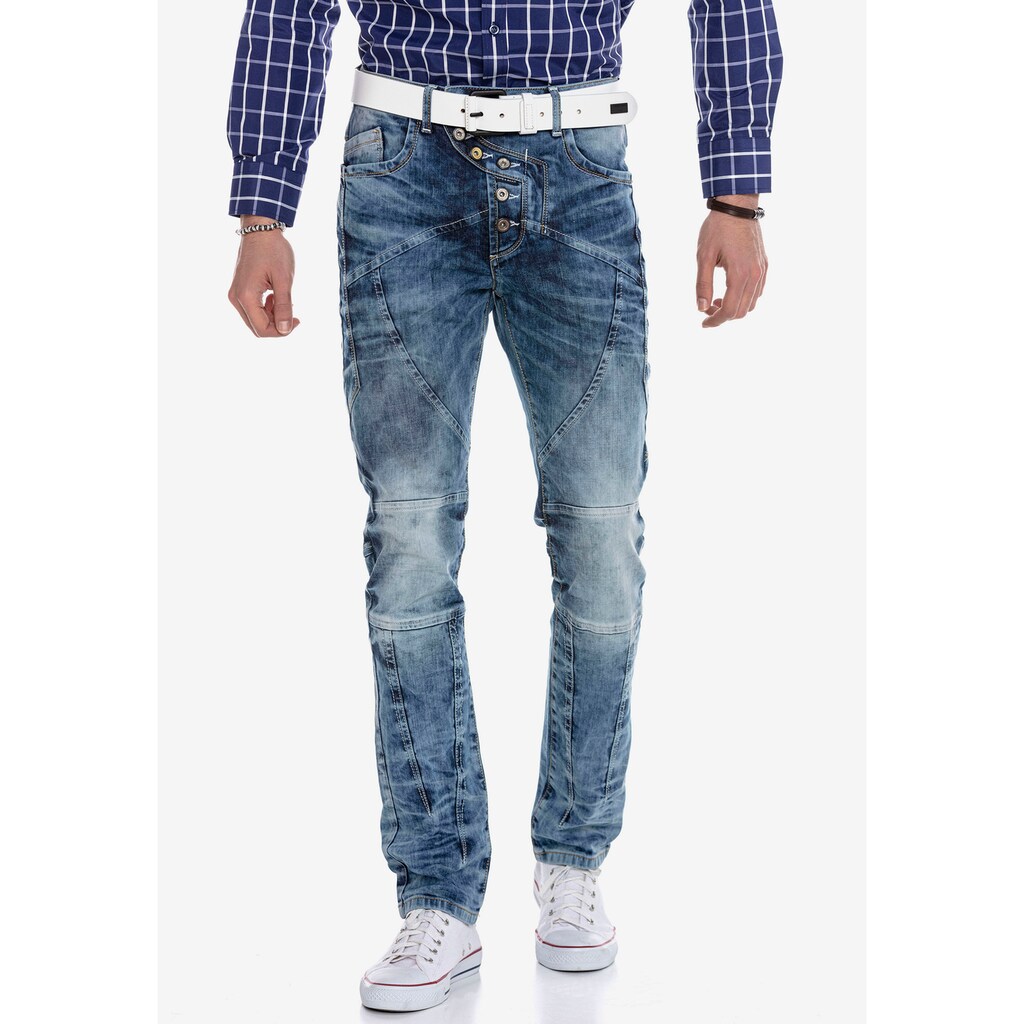 Cipo & Baxx Bequeme Jeans »CD346«