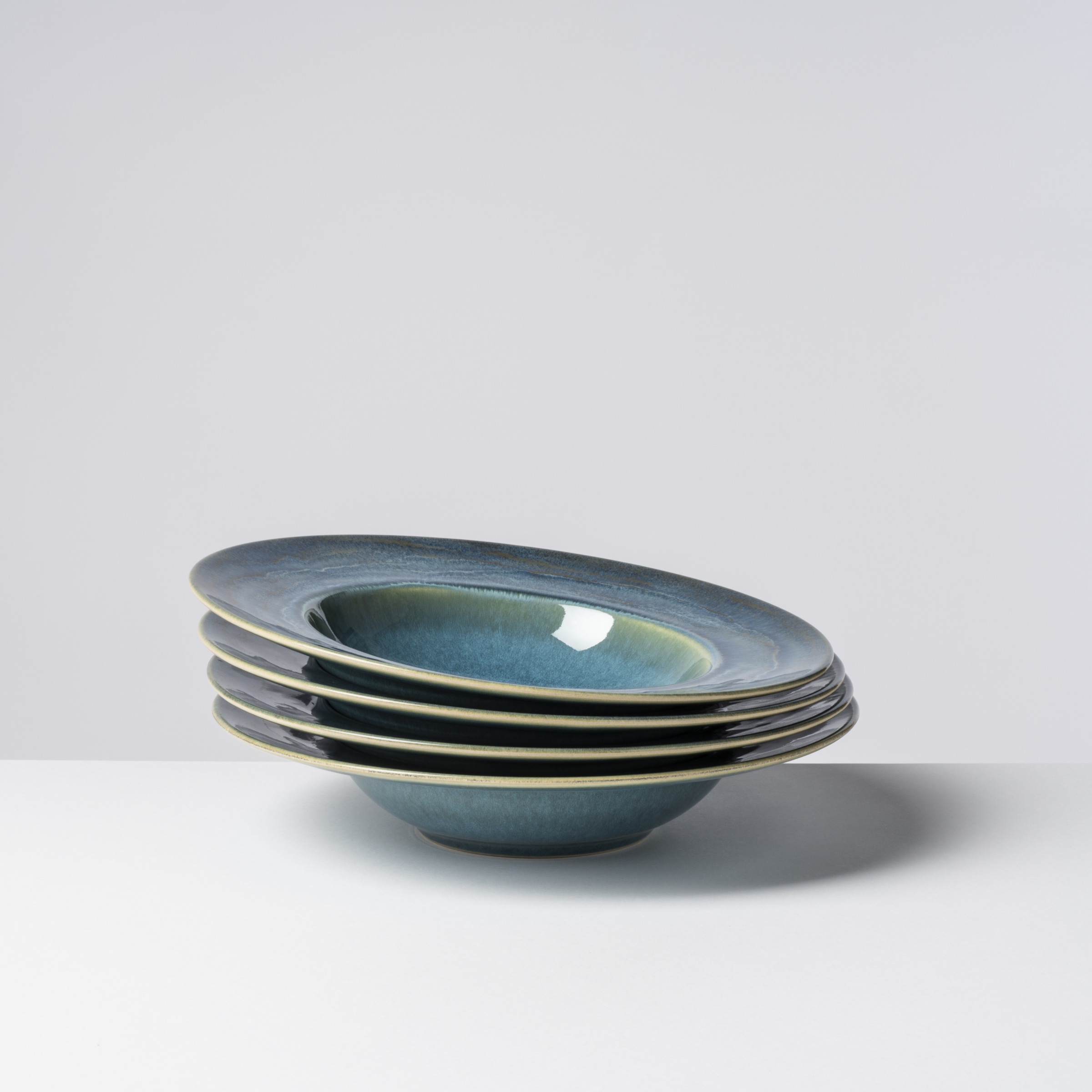 gipfelstück Pastateller "Teller Set, Tiefer See" Scandi-Style, glänzende Reaktivglasur, jedes Stück ein Unikat