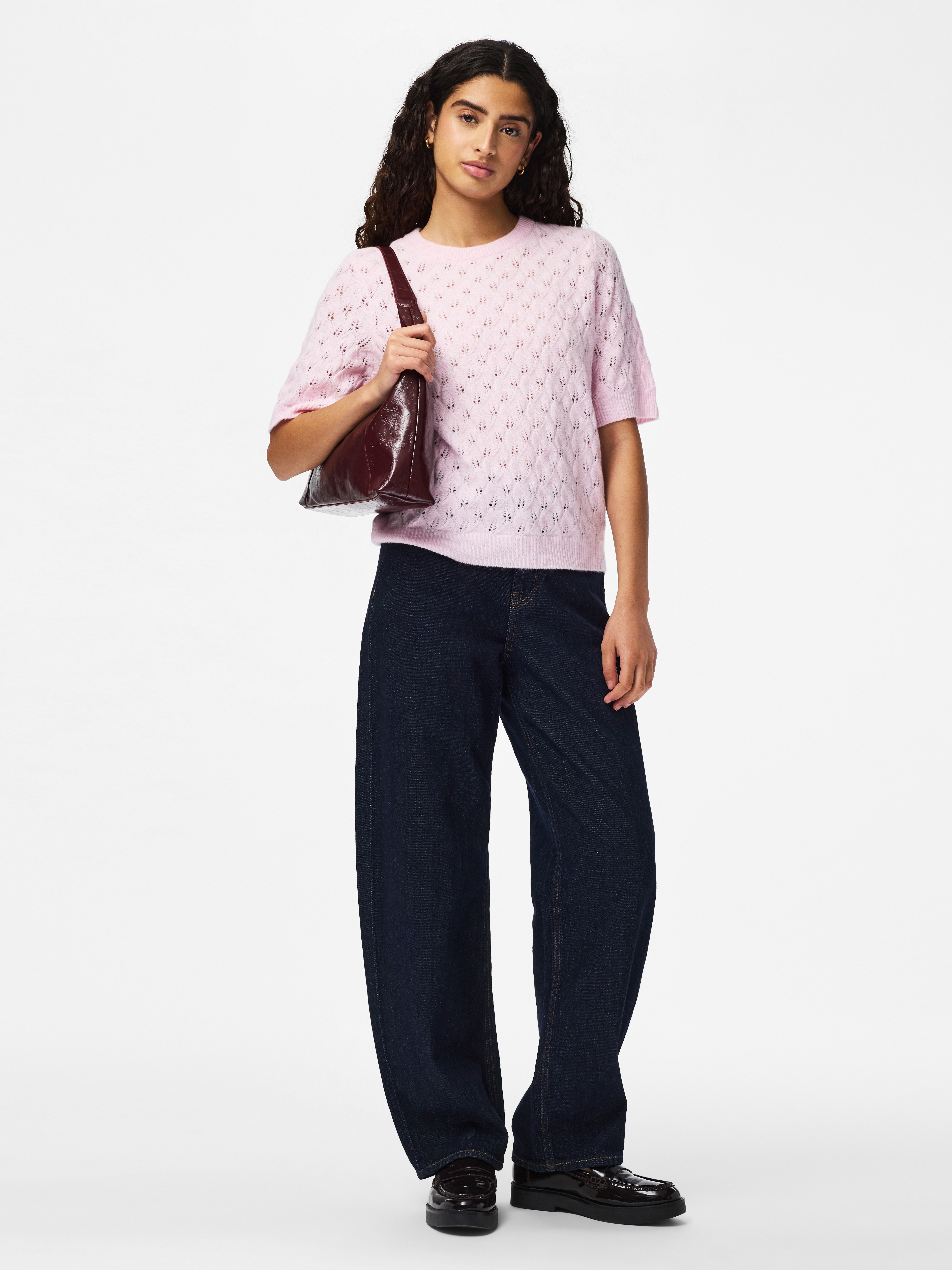 Thumbnail - pieces Strickpullover "PCLELOU SS O-NECK KNIT NOOS BC" mit Ajourmuster