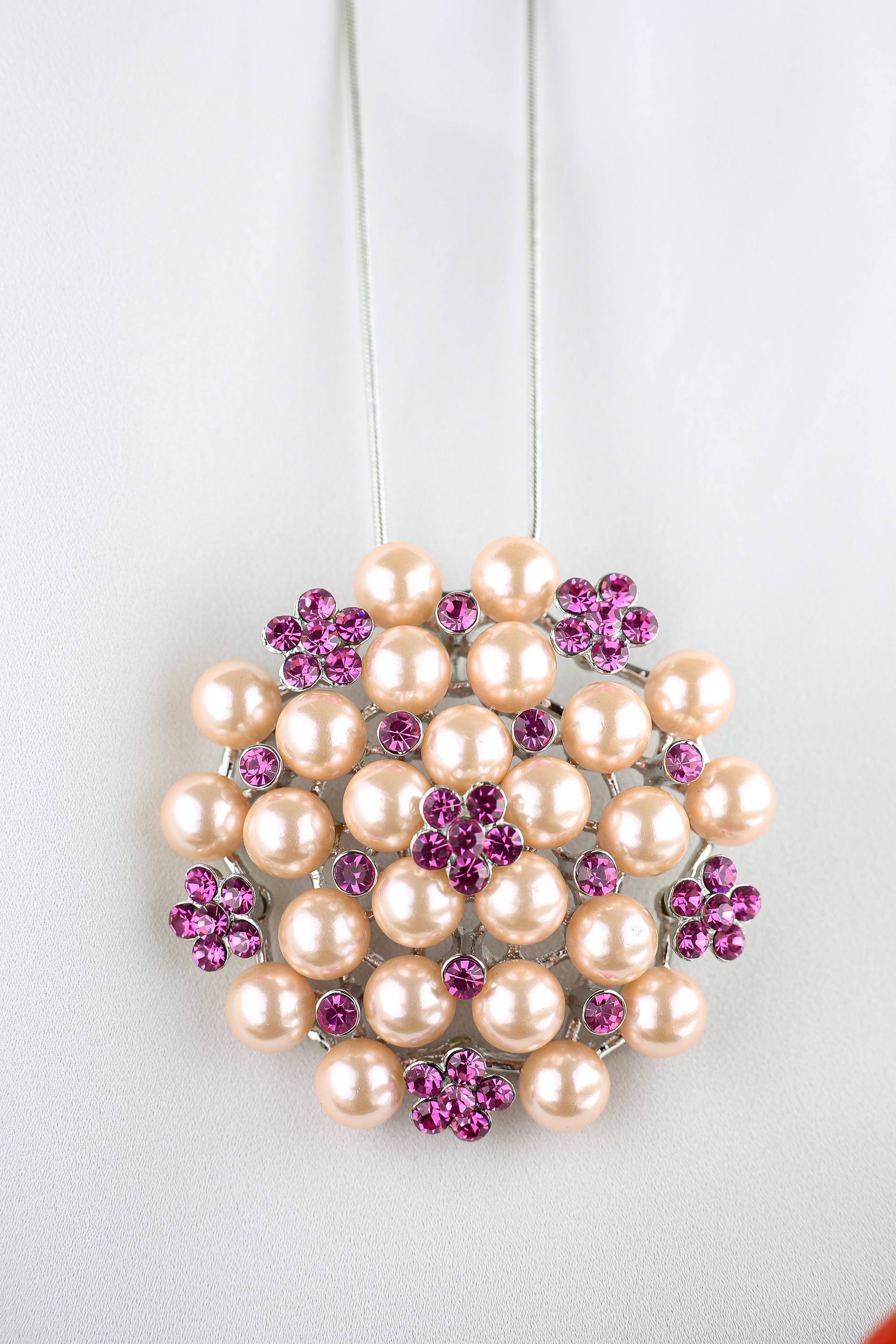 COLLEZIONE ALESSANDRO Lange Kette »Jamila«, mit opulentem Anhänger