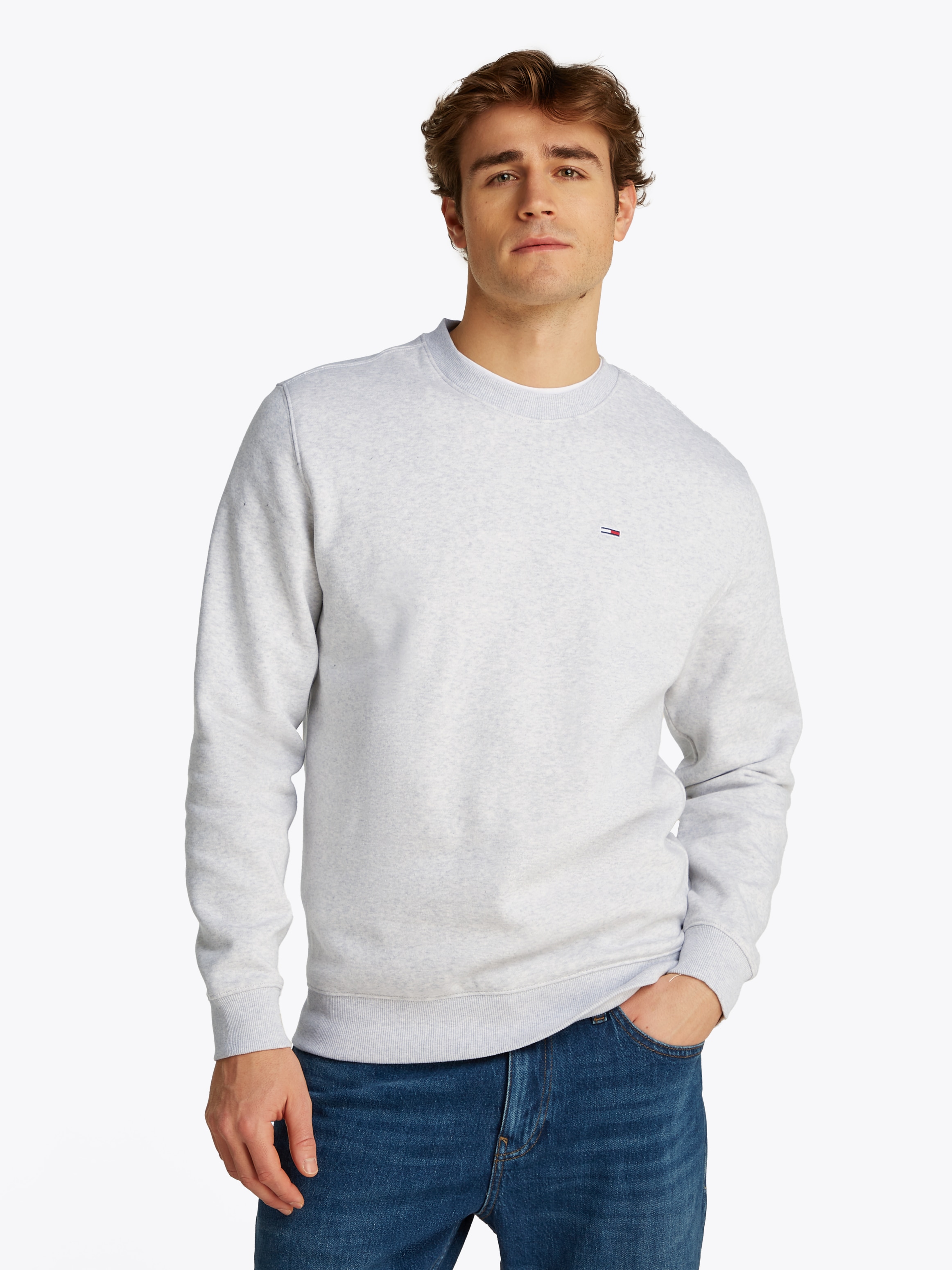 Tommy Jeans "TJM REGULAR FLAG CREW NECK", Mit besticktem Markenlogo auf Bru günstig online kaufen