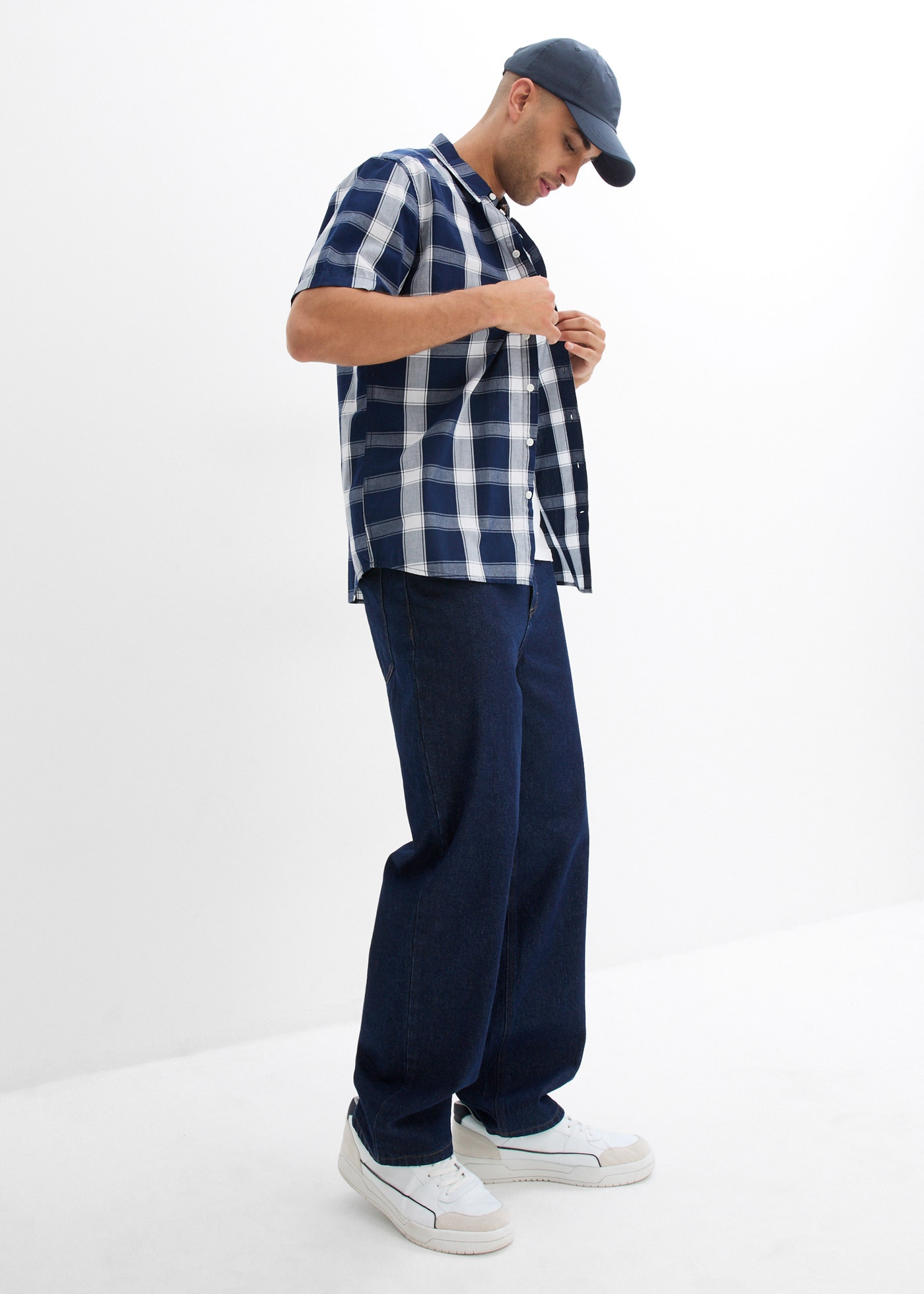 bonprix Kurzarmhemd mit Allover Karomuster