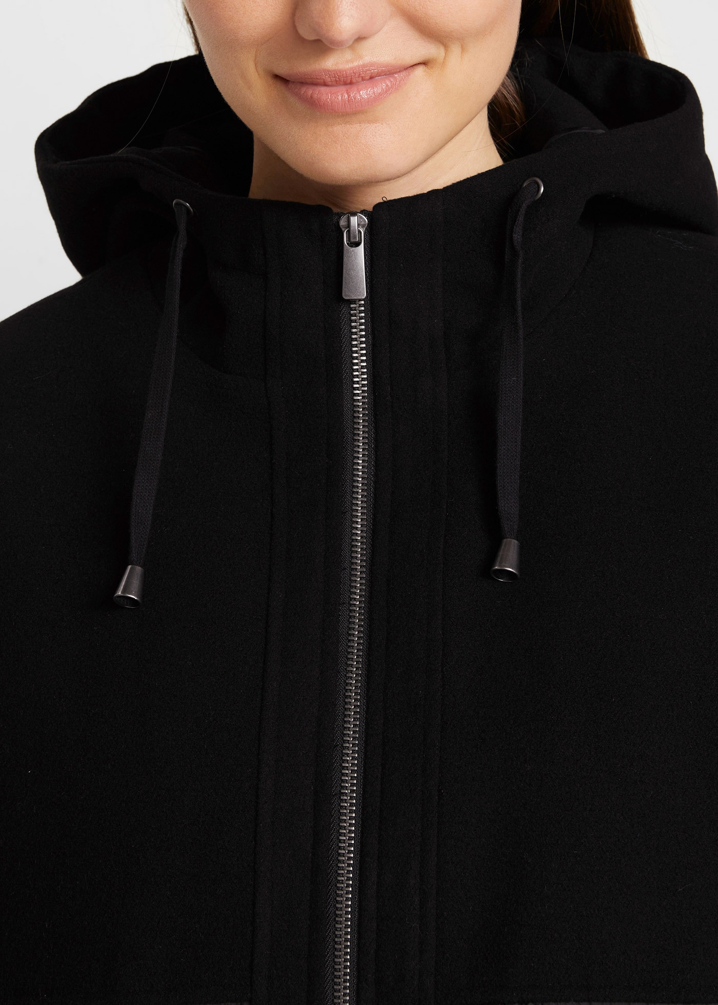 bonprix Wintermantel aus Materialmix, lockere Passform, mit Stehkragen, mit Kapuze