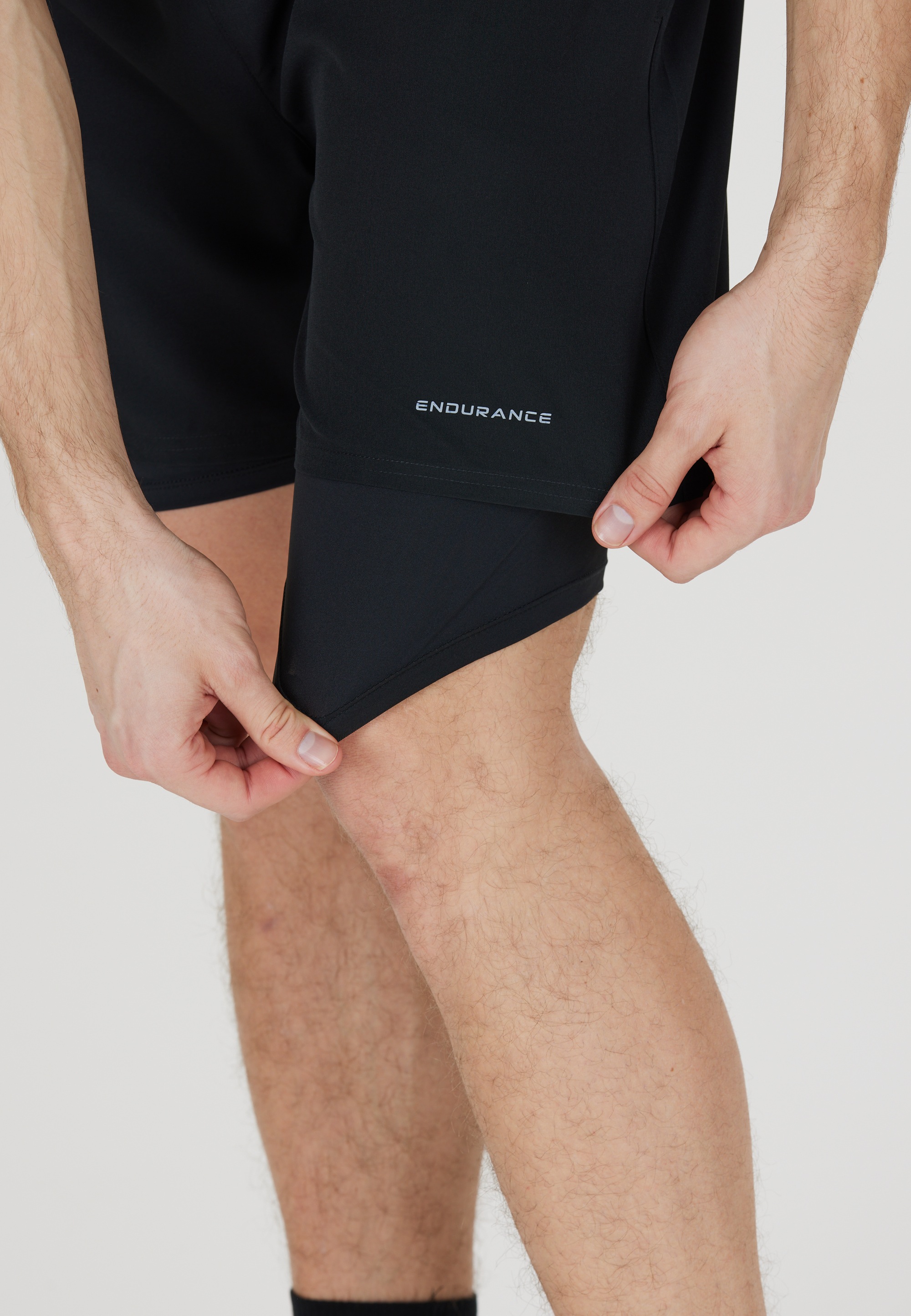 ENDURANCE Shorts »Kros«, Im 2-in-1-Design mit Quick Dry und Stretch-Funktion