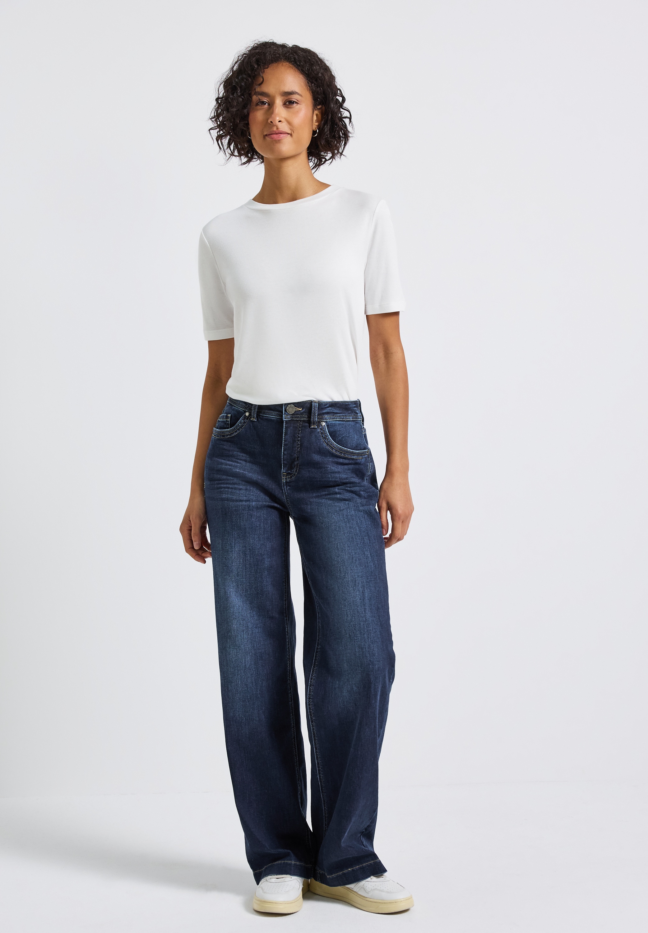 STREET ONE Loose-fit-Jeans, im Loose Fit