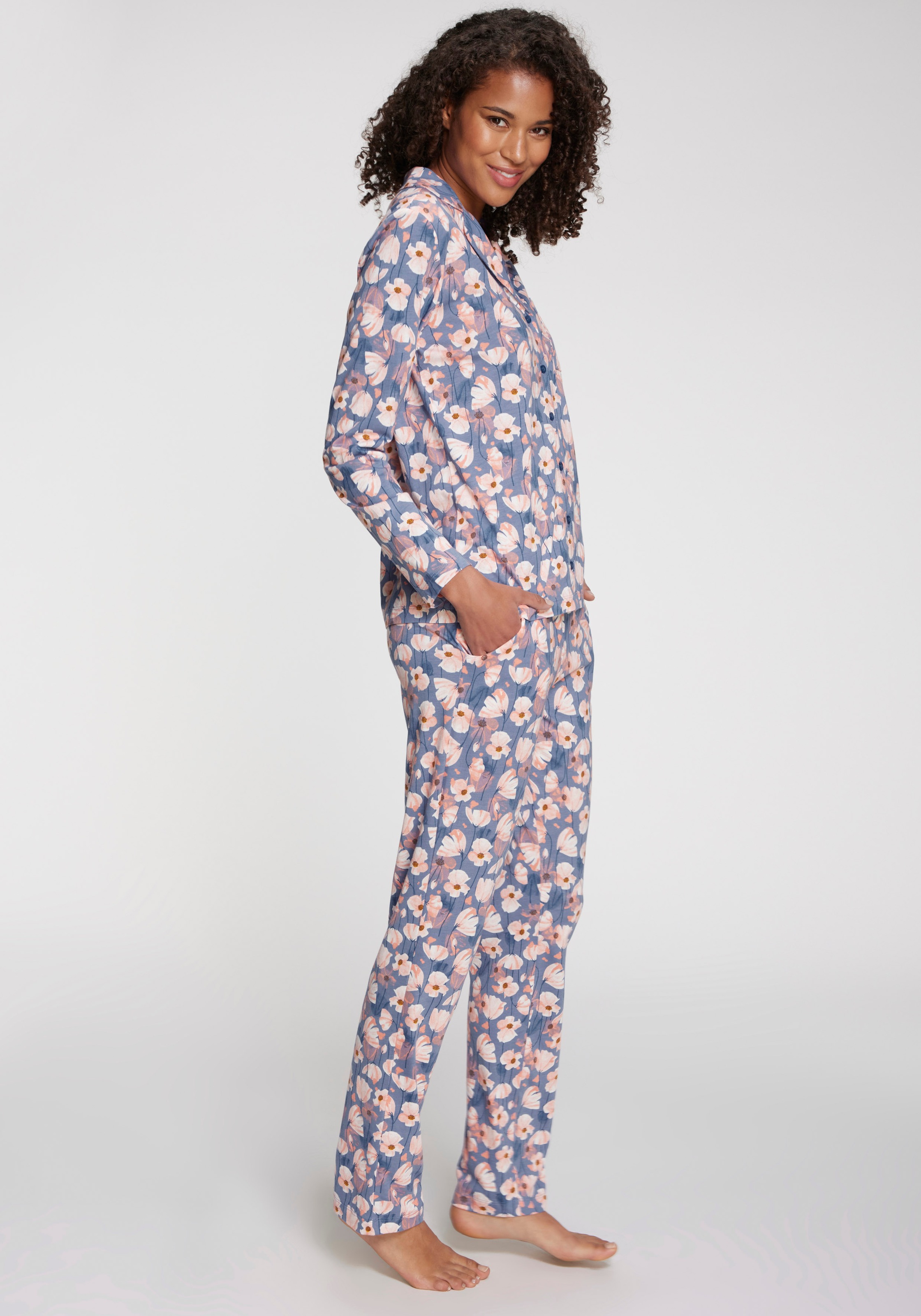 Vivance Dreams Pyjamaoberteil, mit schönem Allover-Muster