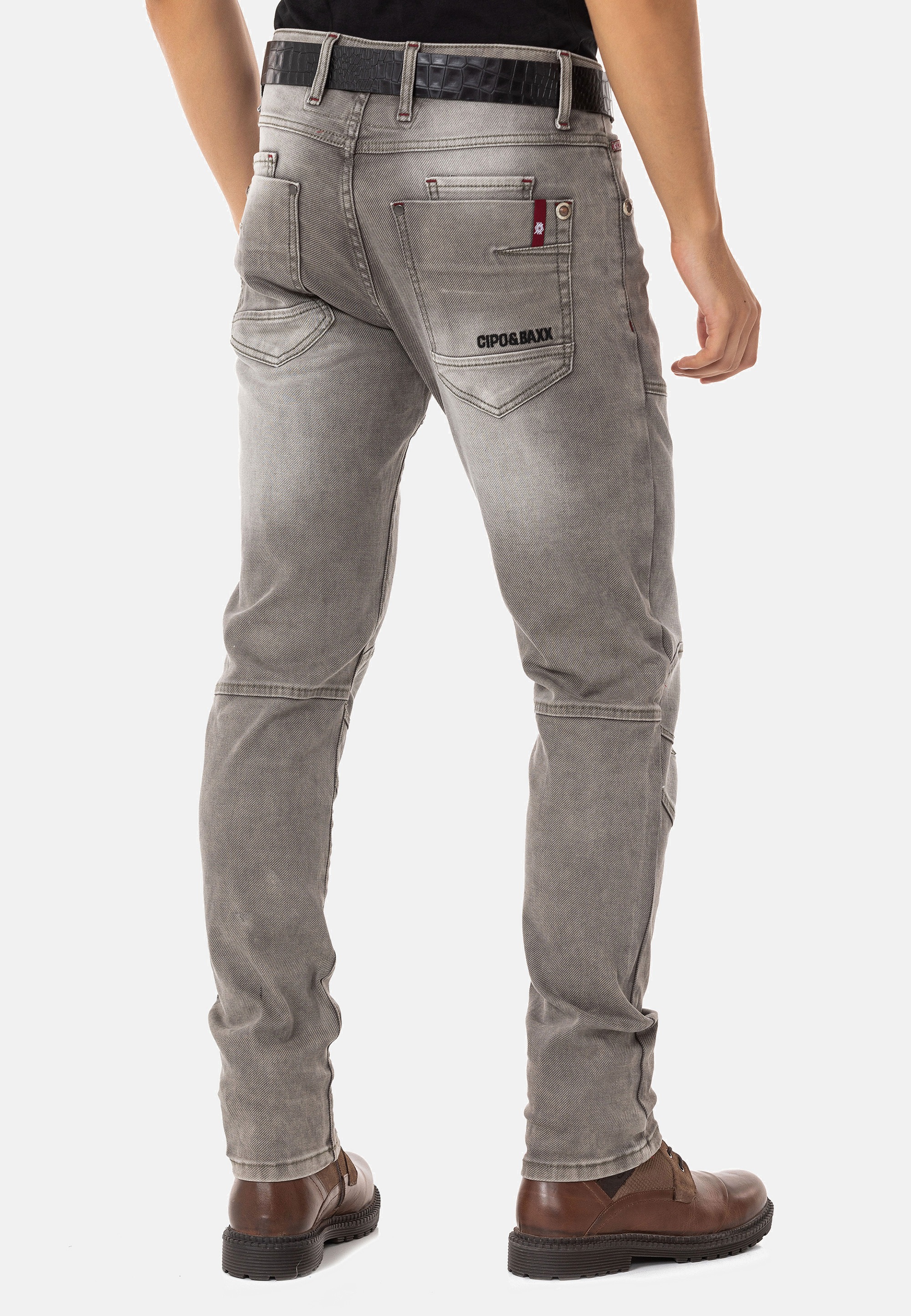 Cipo & Baxx Straight-Jeans, mit cooler Used-Waschung