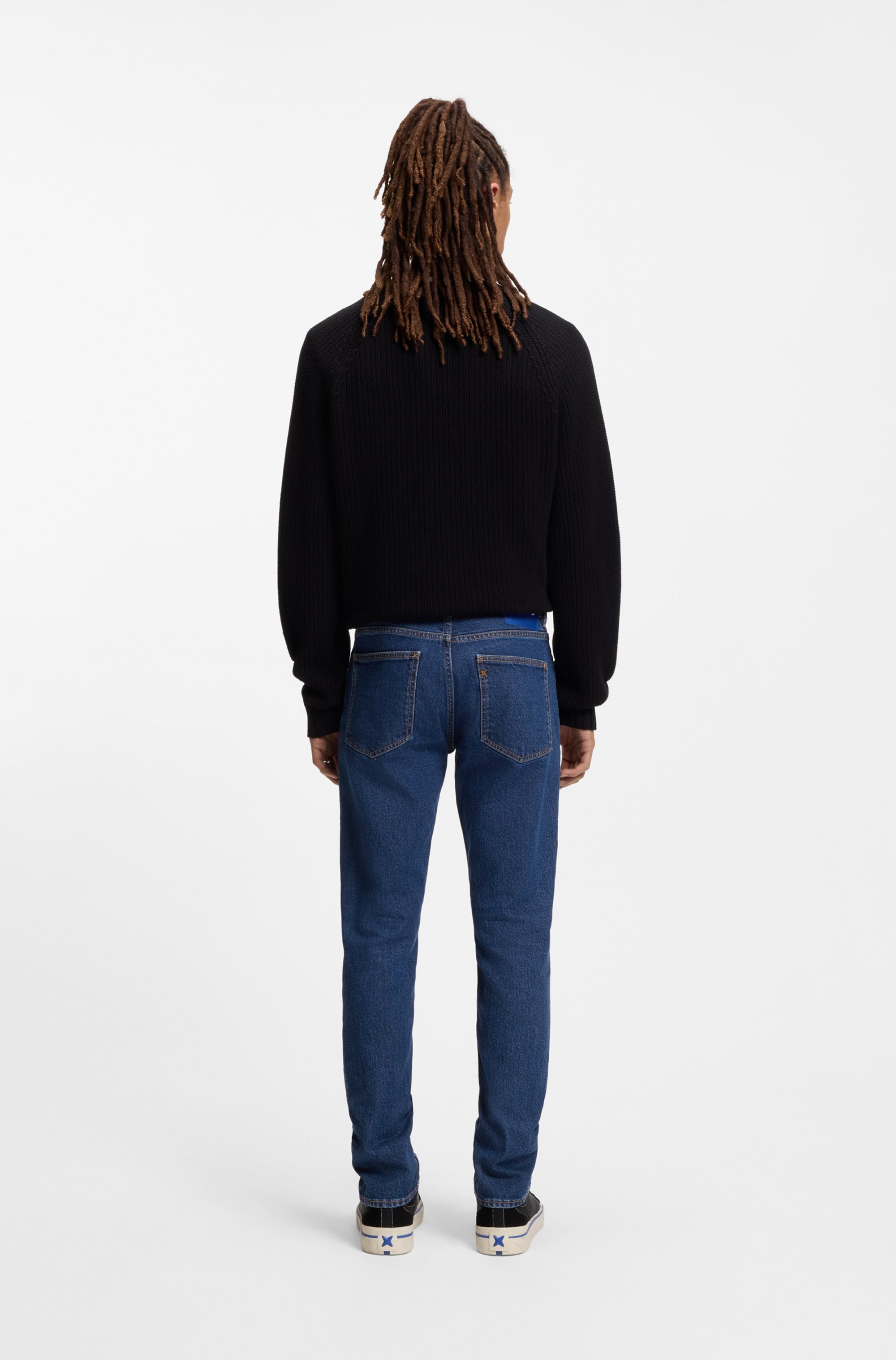 HUGO Blue Slim-fit-Jeans enger Beinverlauf, mittlere Bundhöhe, stone washed