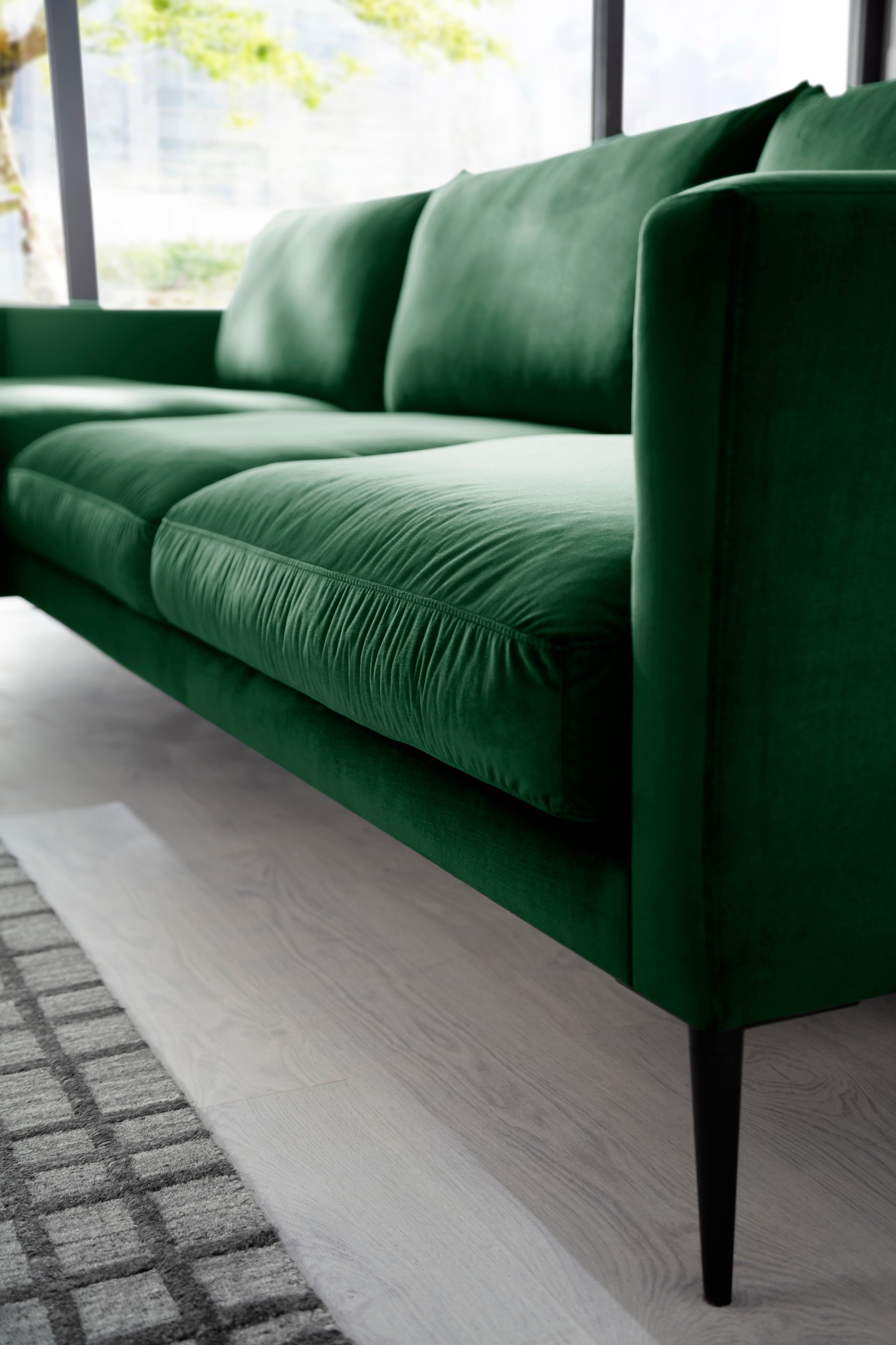 Trends by HG Polsterecke »Svea L-Form«, Recamiere rechts oder links, mit Metallfuß, frei im Raum stellbar