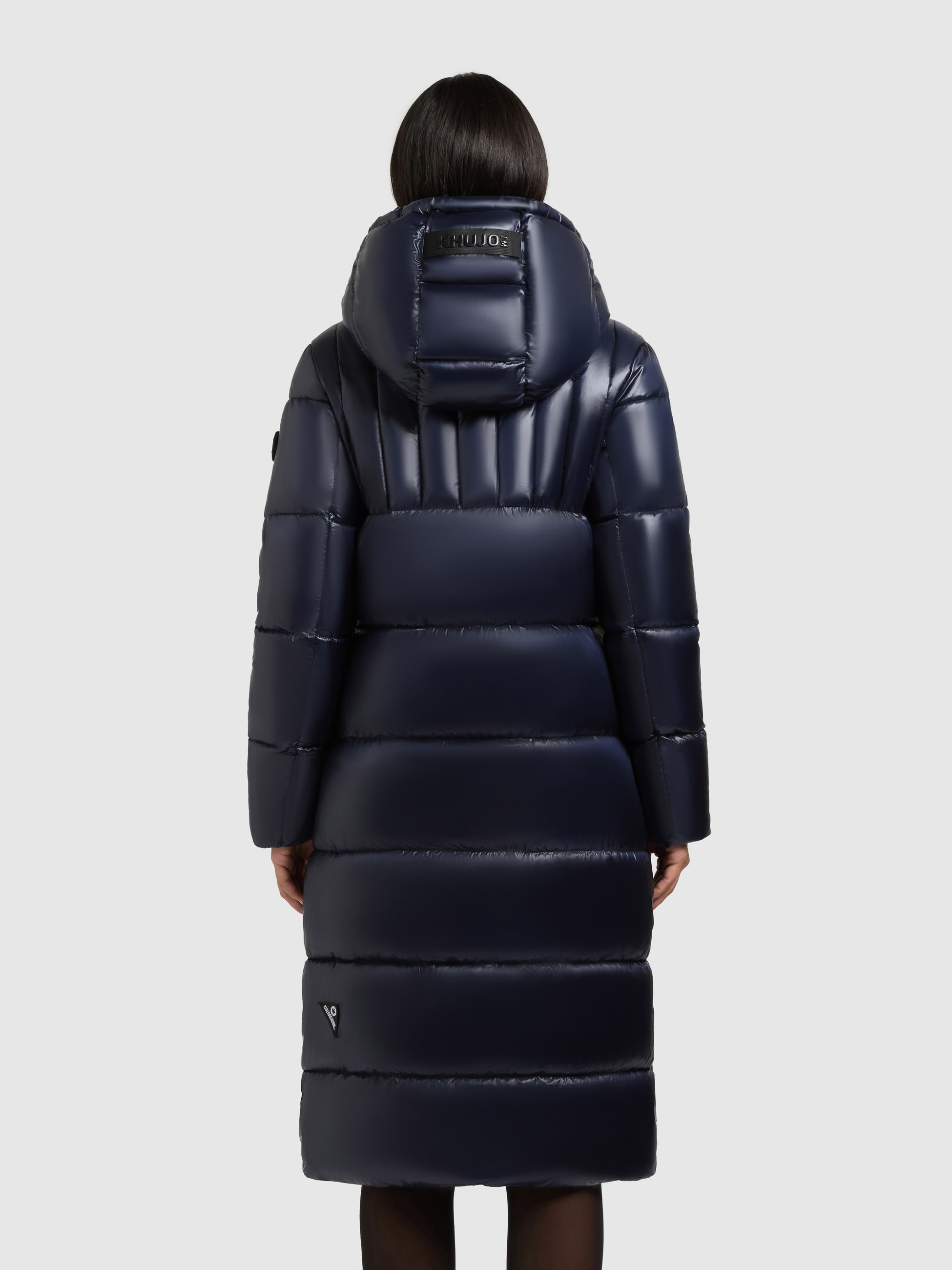 khujo Steppmantel »NASHI« aus Nylon und Polyester, knielanger Schnitt, mit 2-Wege-Reißverschluss