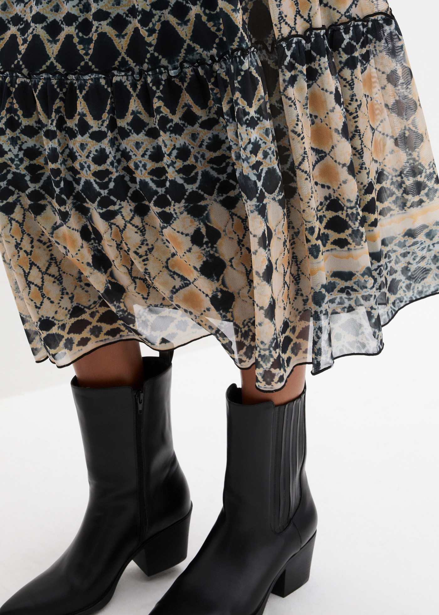 bonprix Stufenrock "Stufenrock" aus leichtem Materialmix, mit elastischem B günstig online kaufen